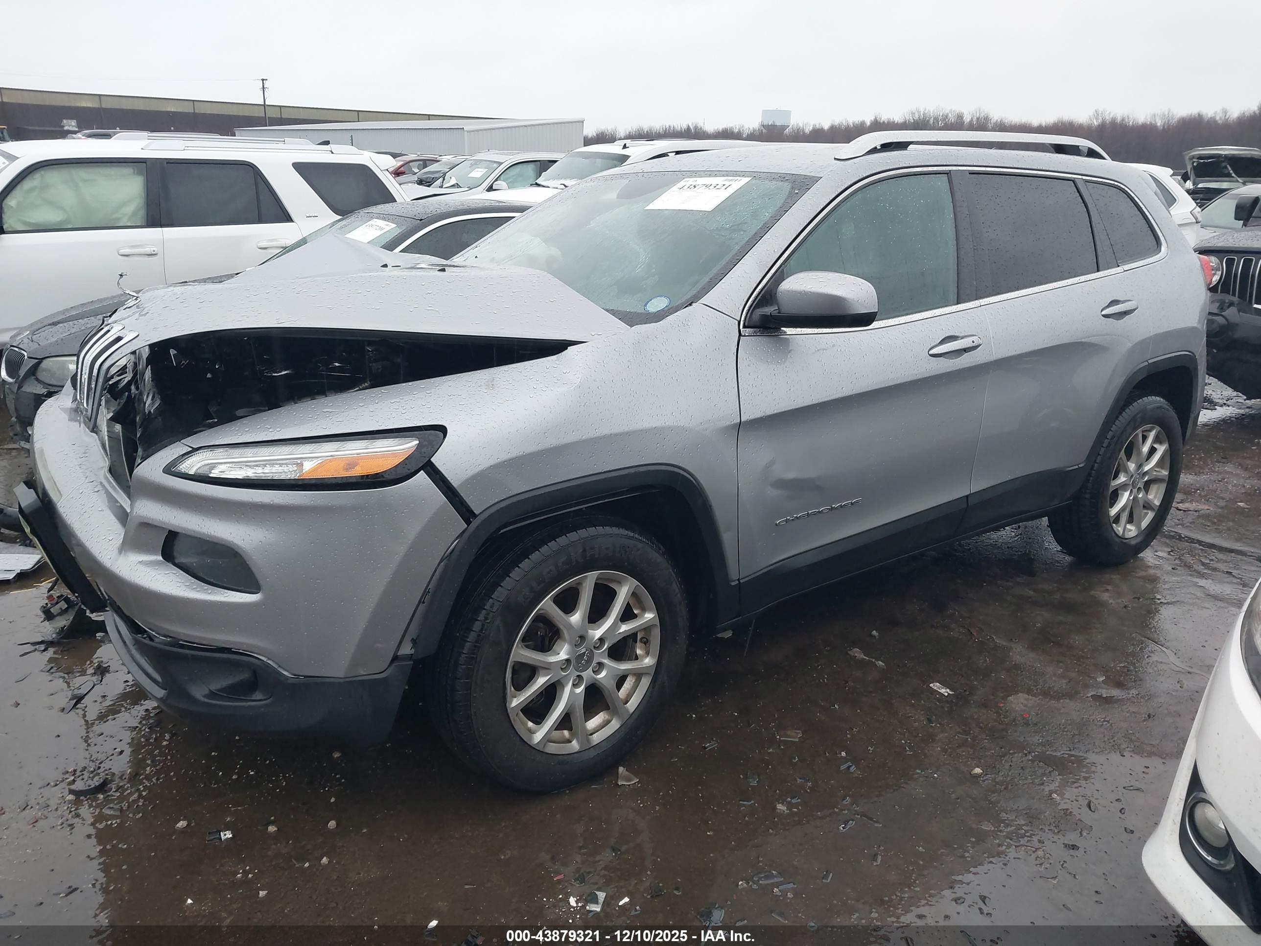 JEEP CHEROKEE image 2