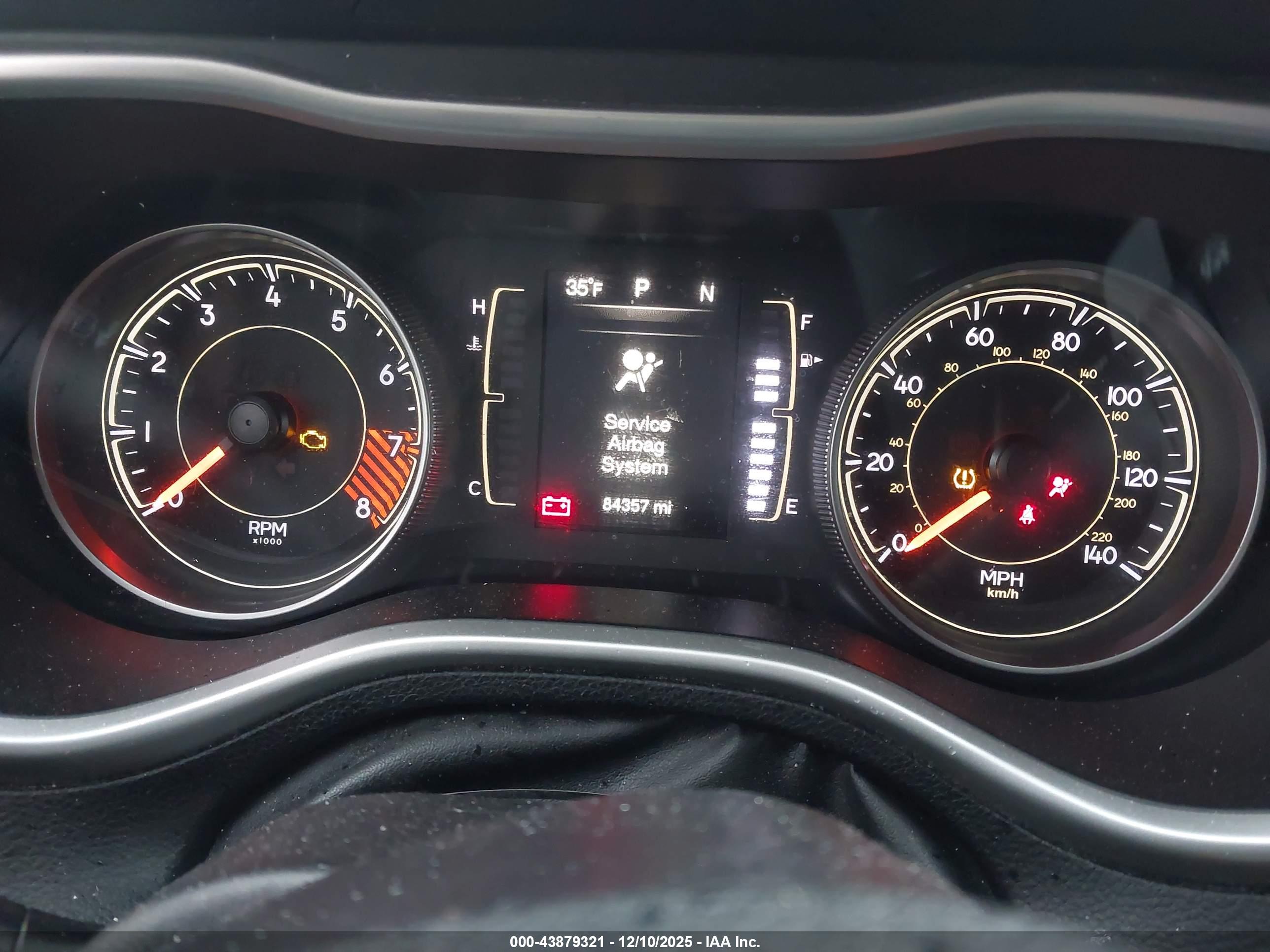 JEEP CHEROKEE image 7