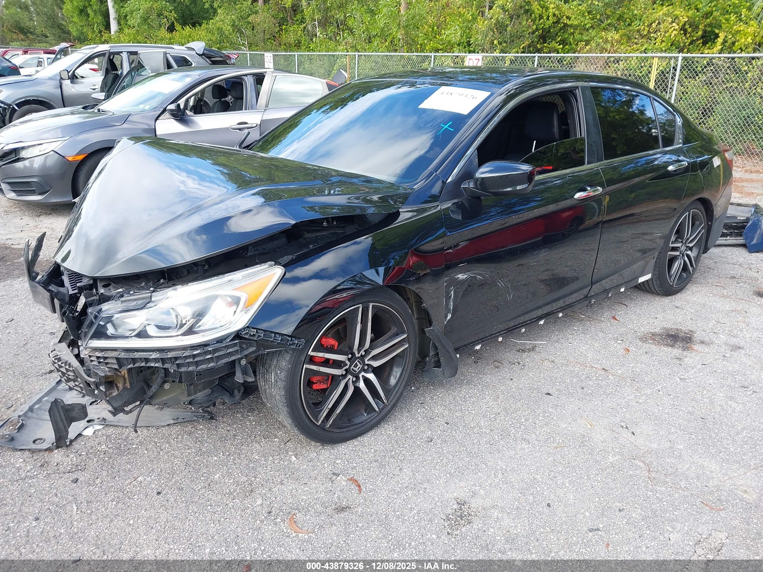 HONDA ACCORD image 2