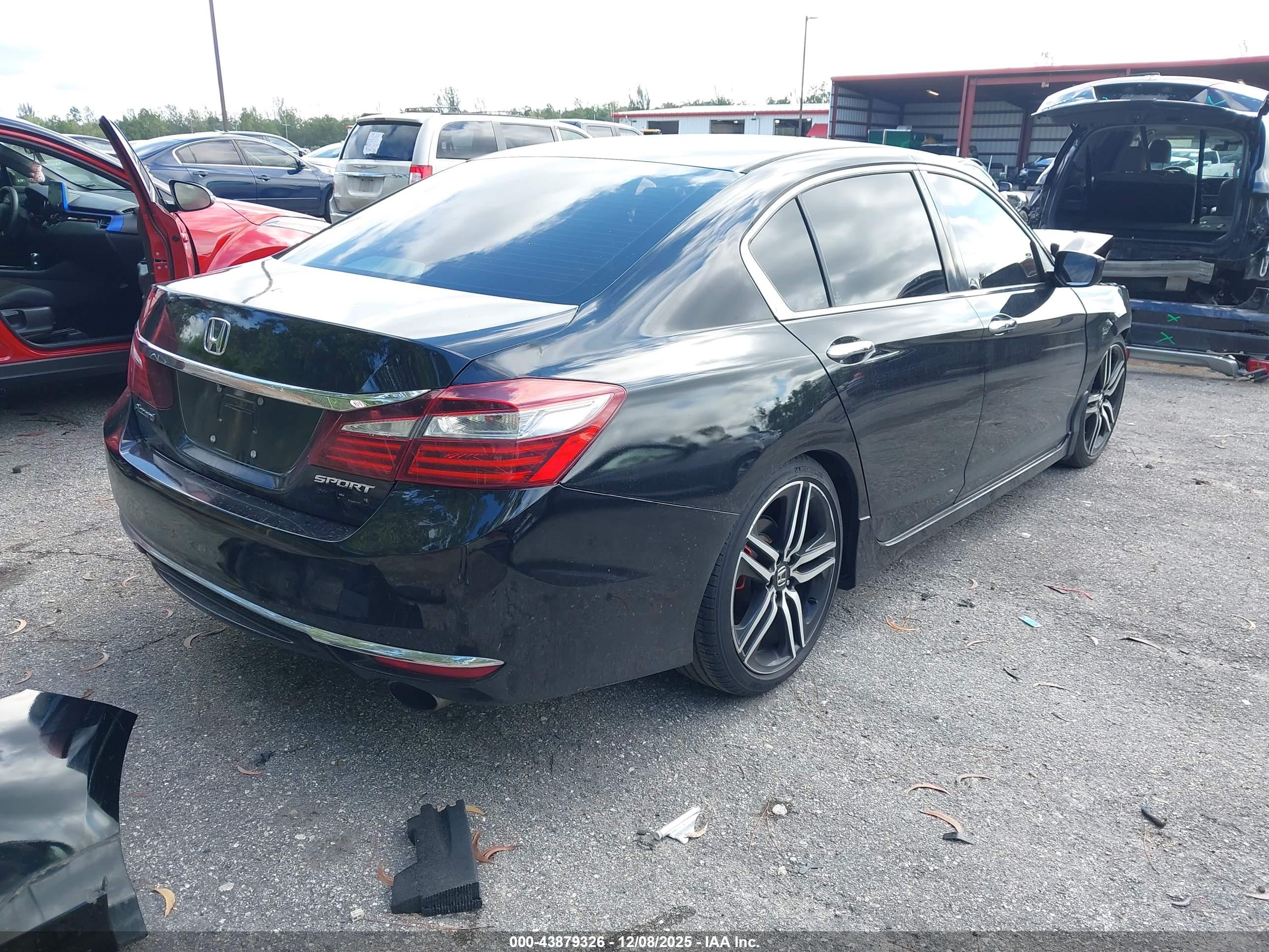 HONDA ACCORD image 4