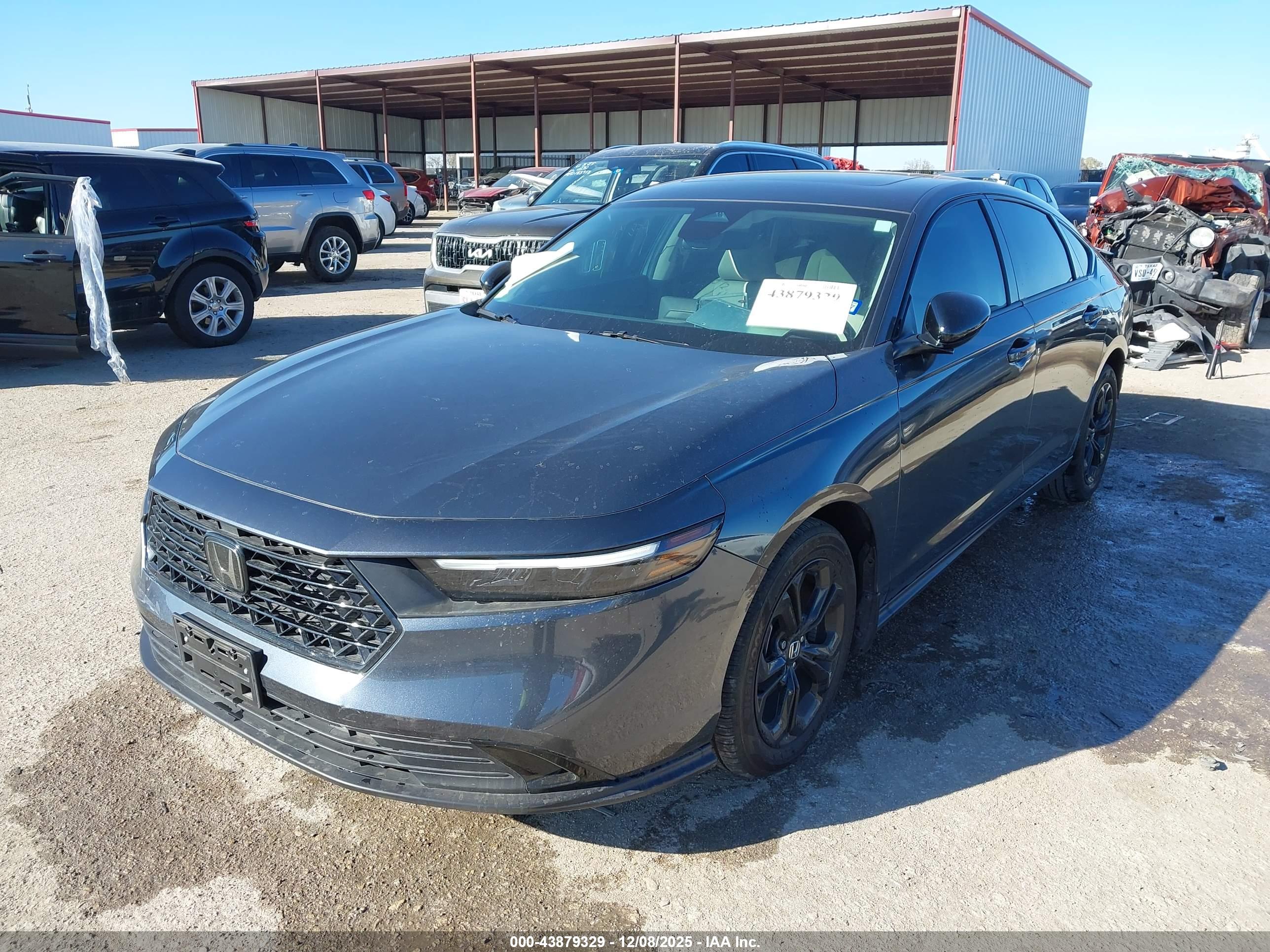 HONDA ACCORD image 2