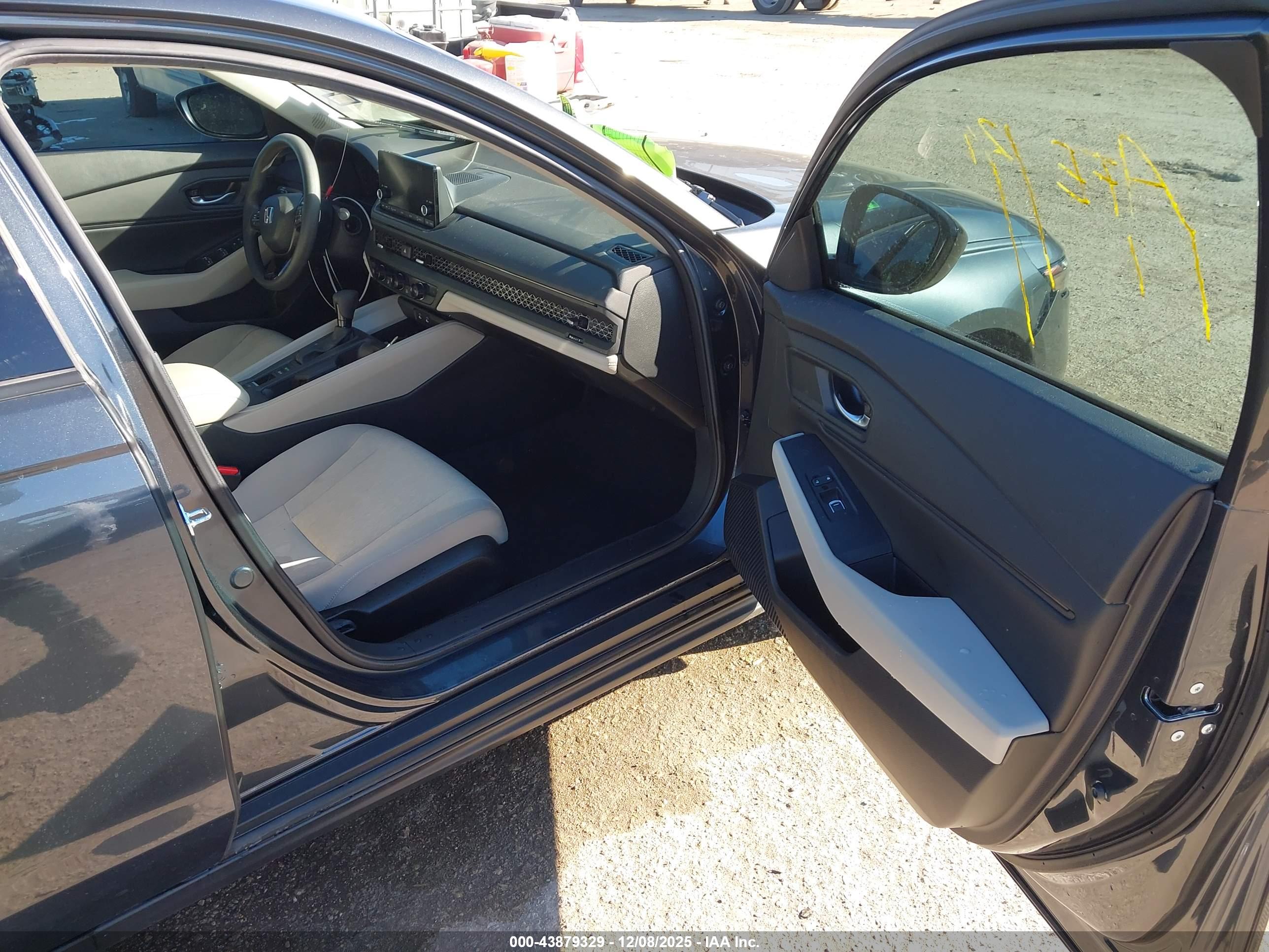 HONDA ACCORD image 5