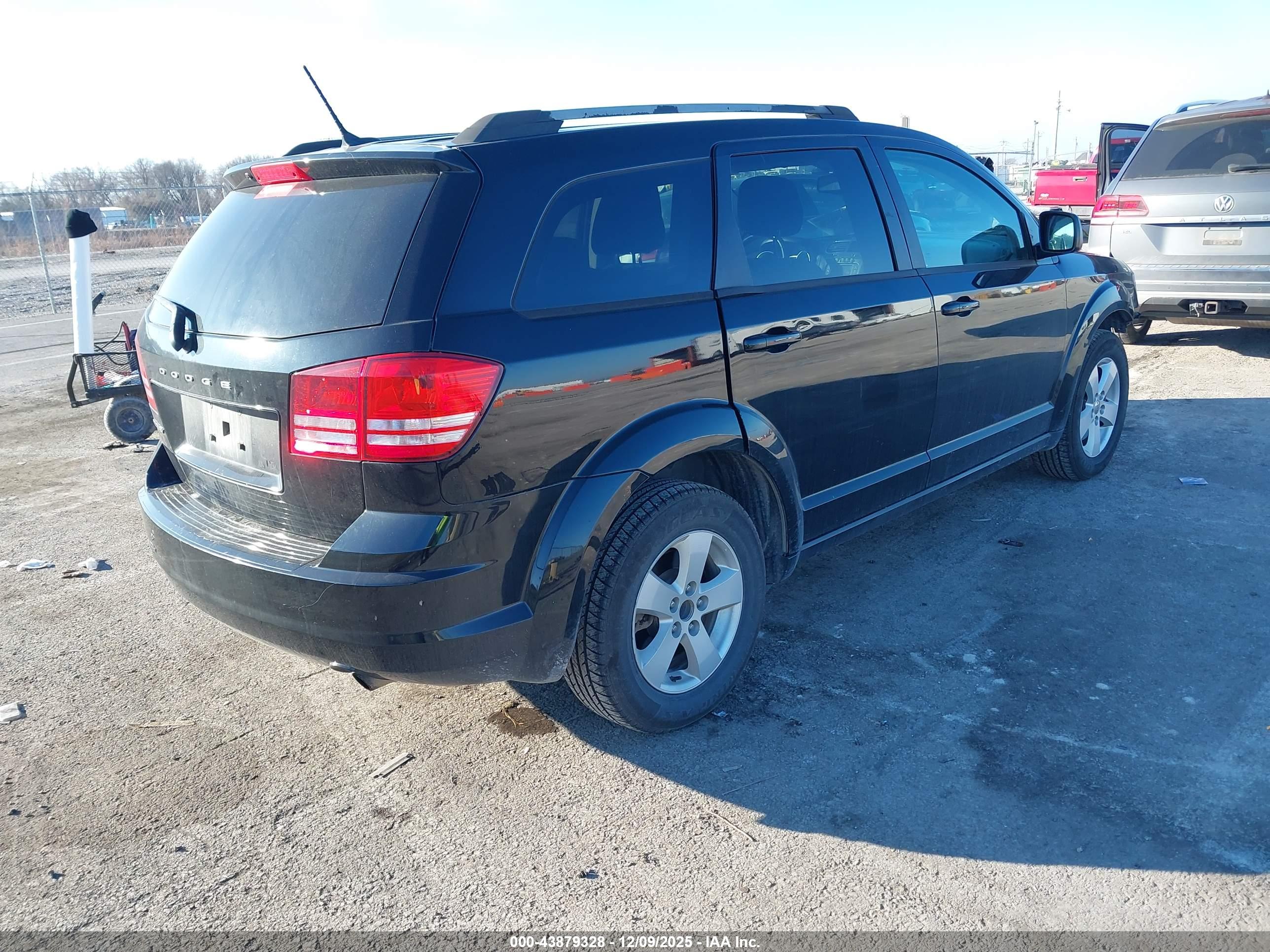 DODGE JOURNEY image 4