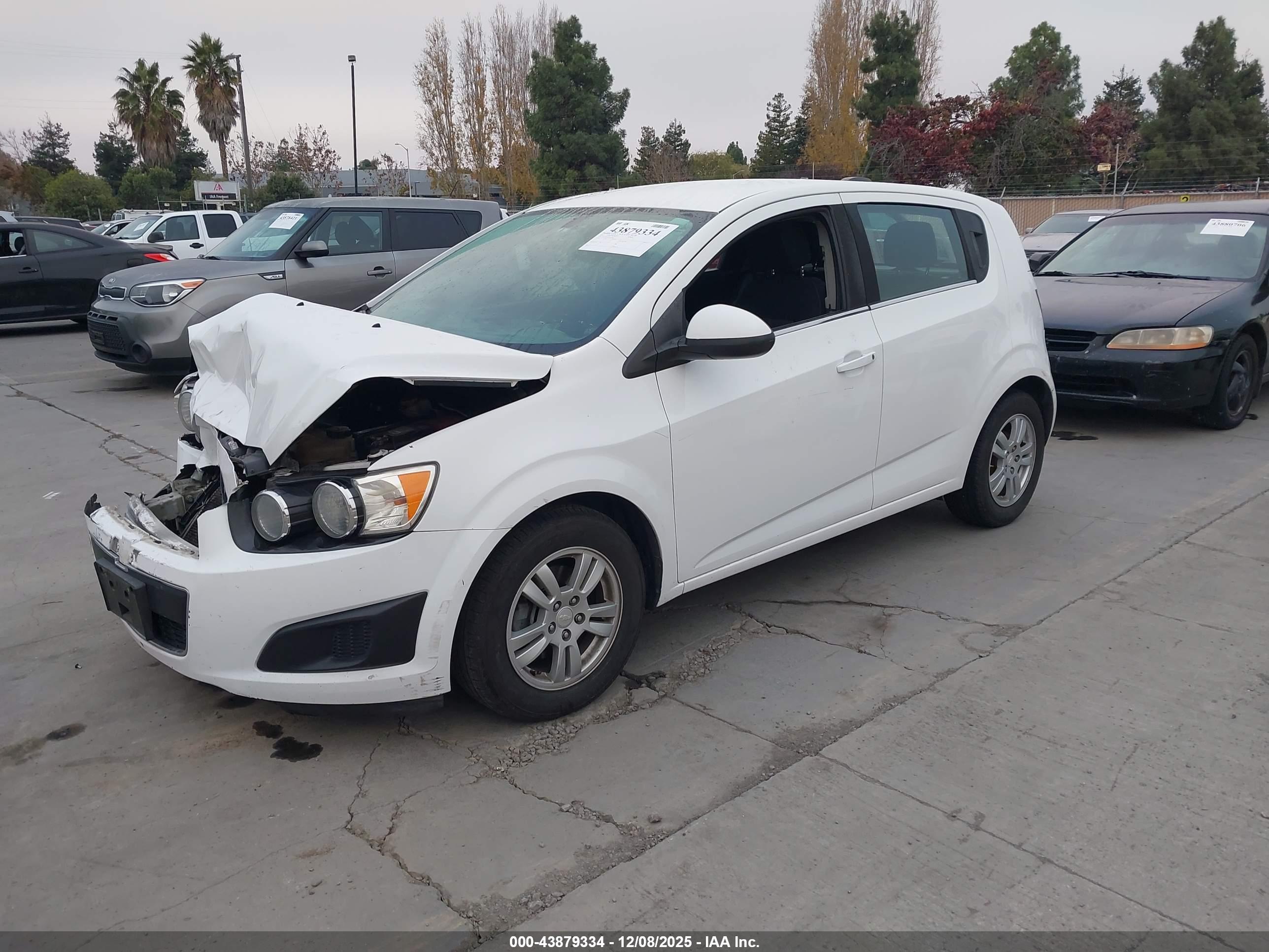CHEVROLET SONIC image 2