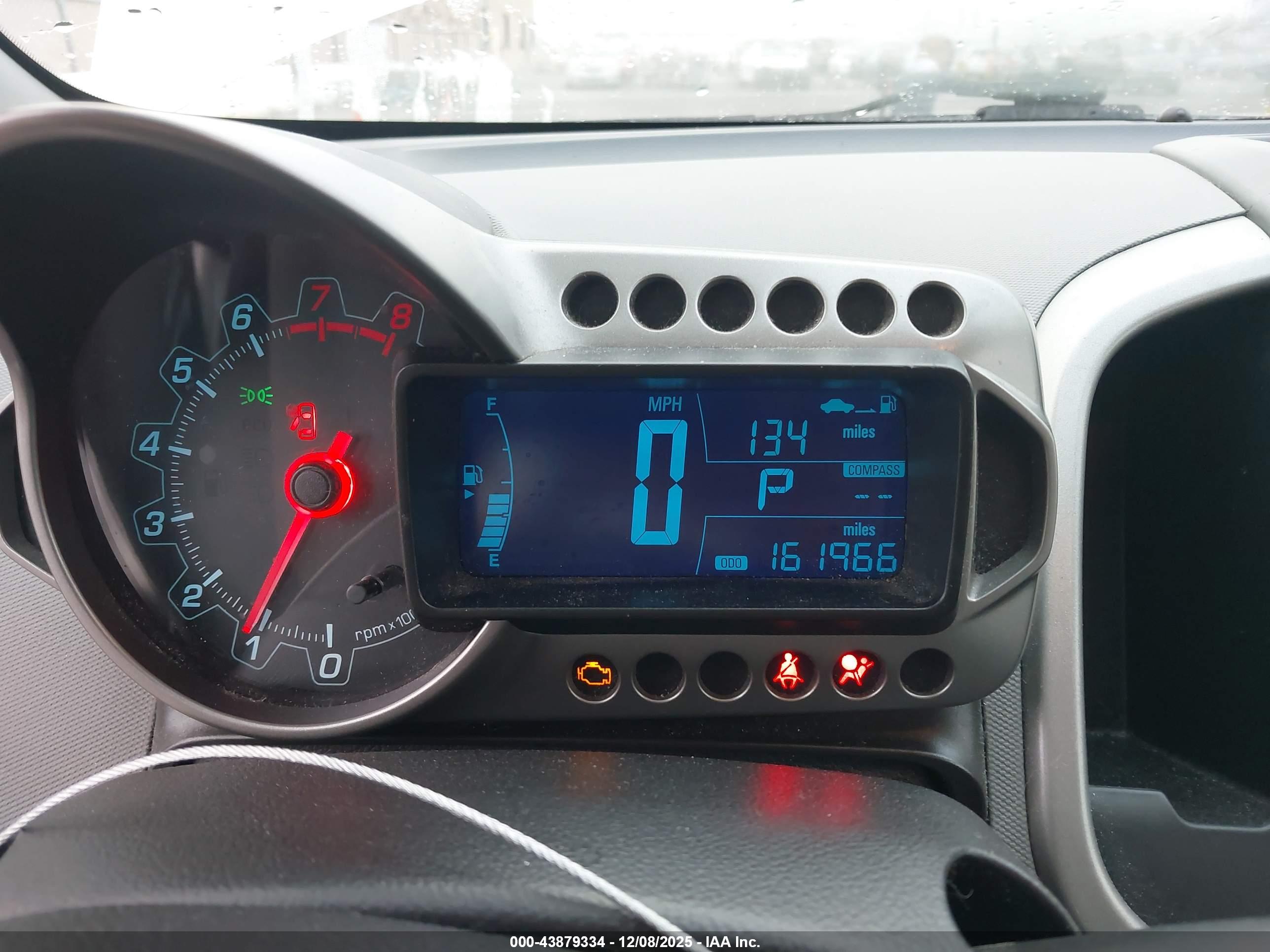 CHEVROLET SONIC image 7