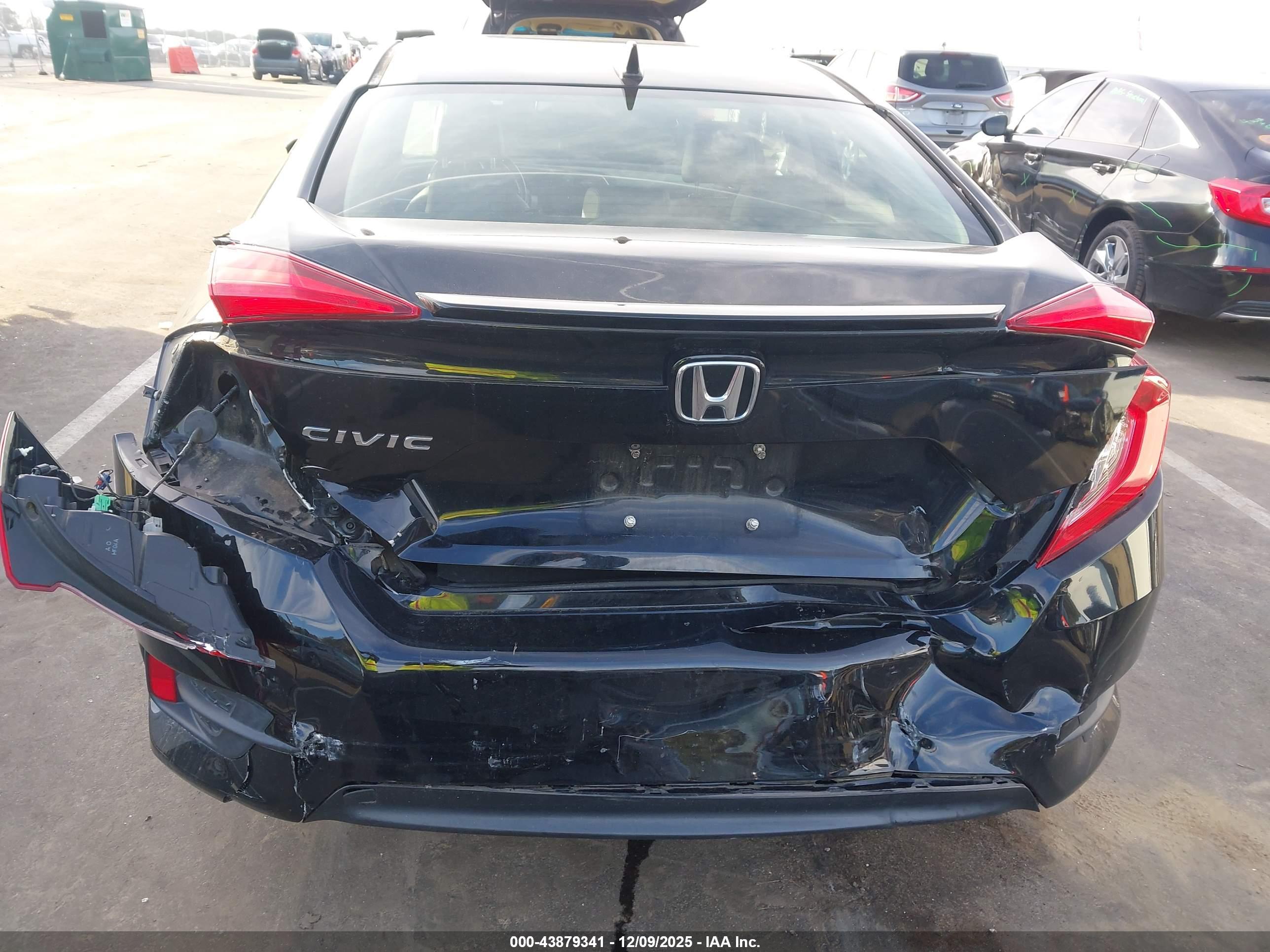 HONDA CIVIC image 6