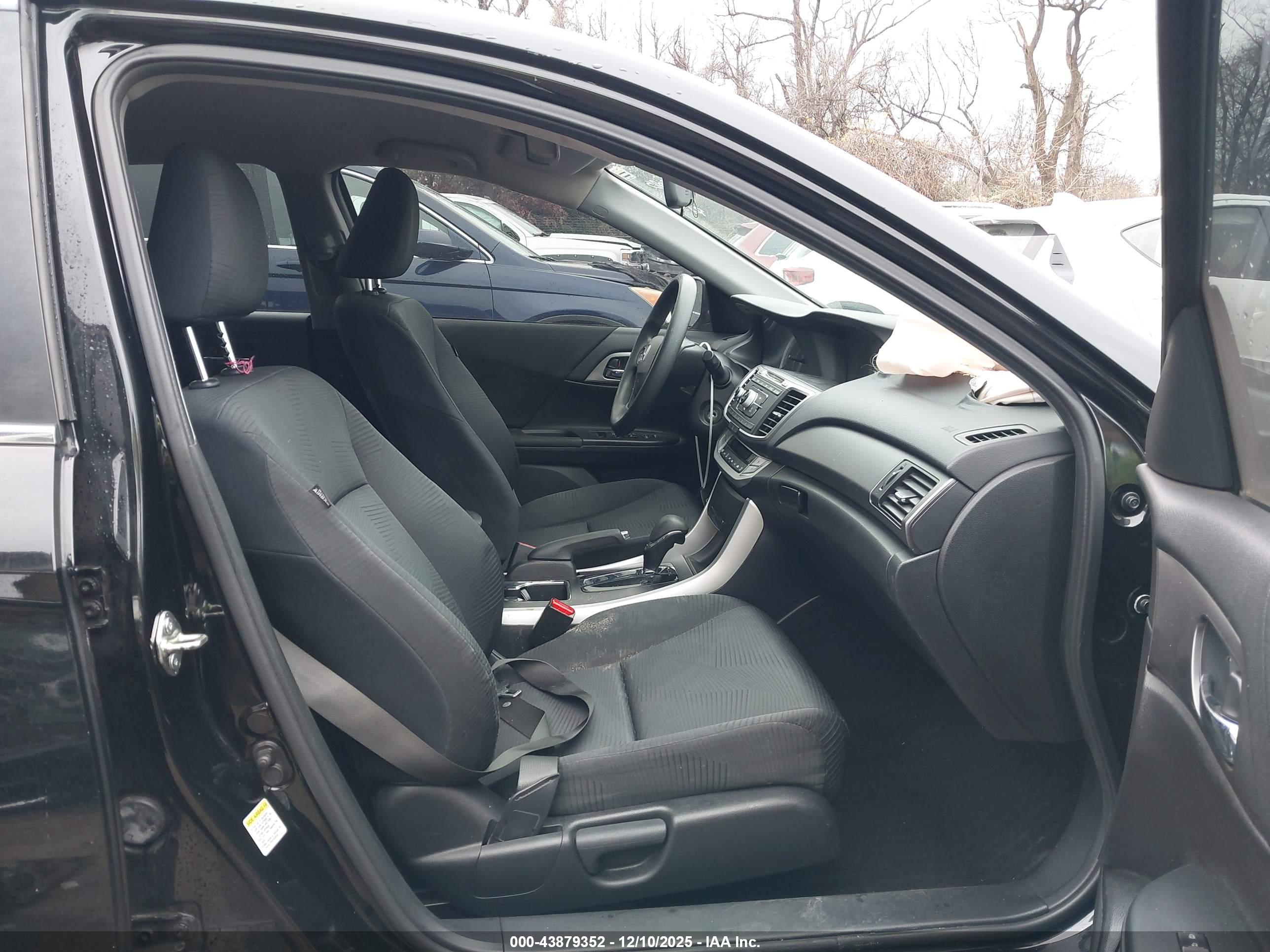 HONDA ACCORD image 5