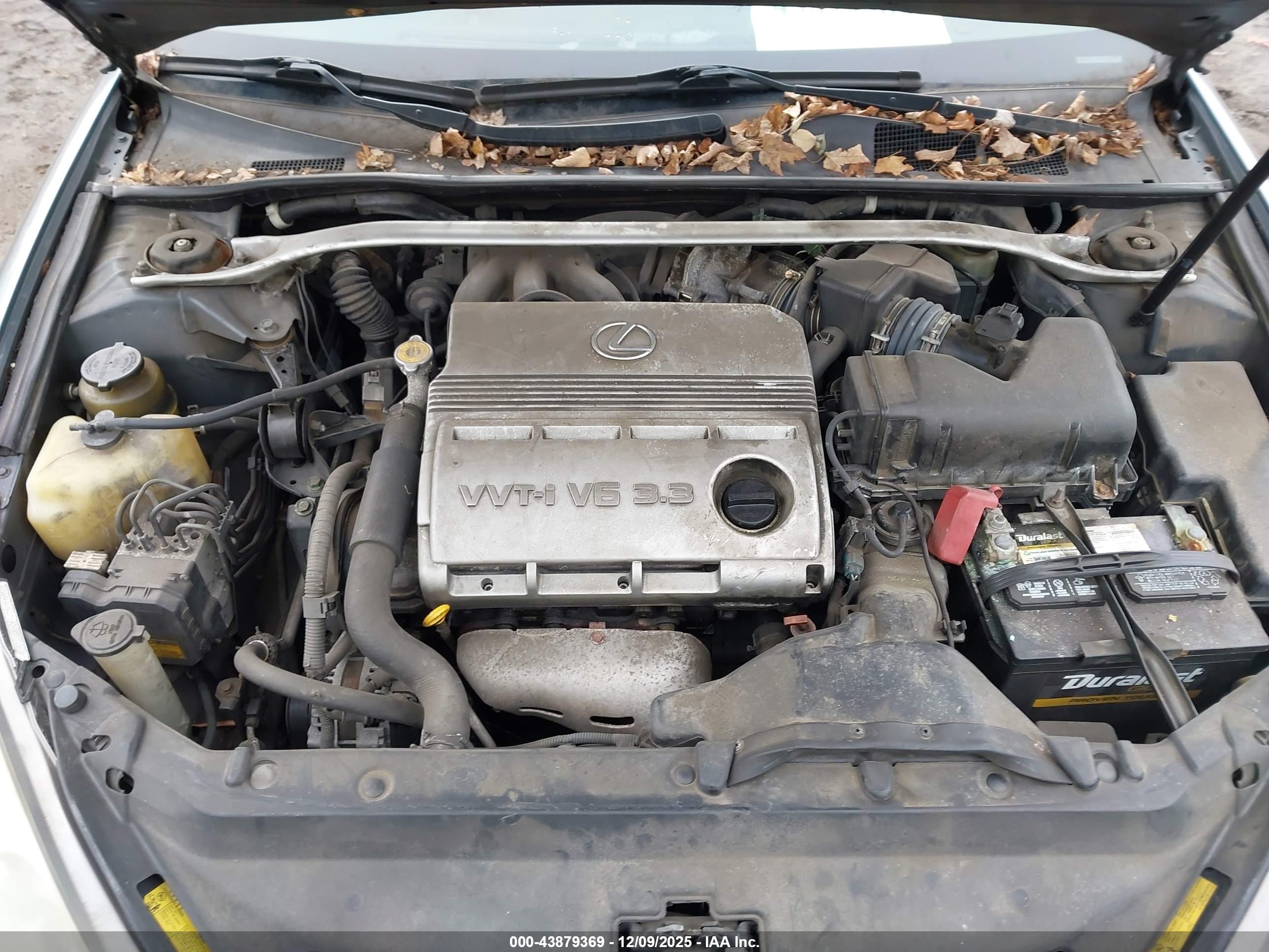 LEXUS ES image 10