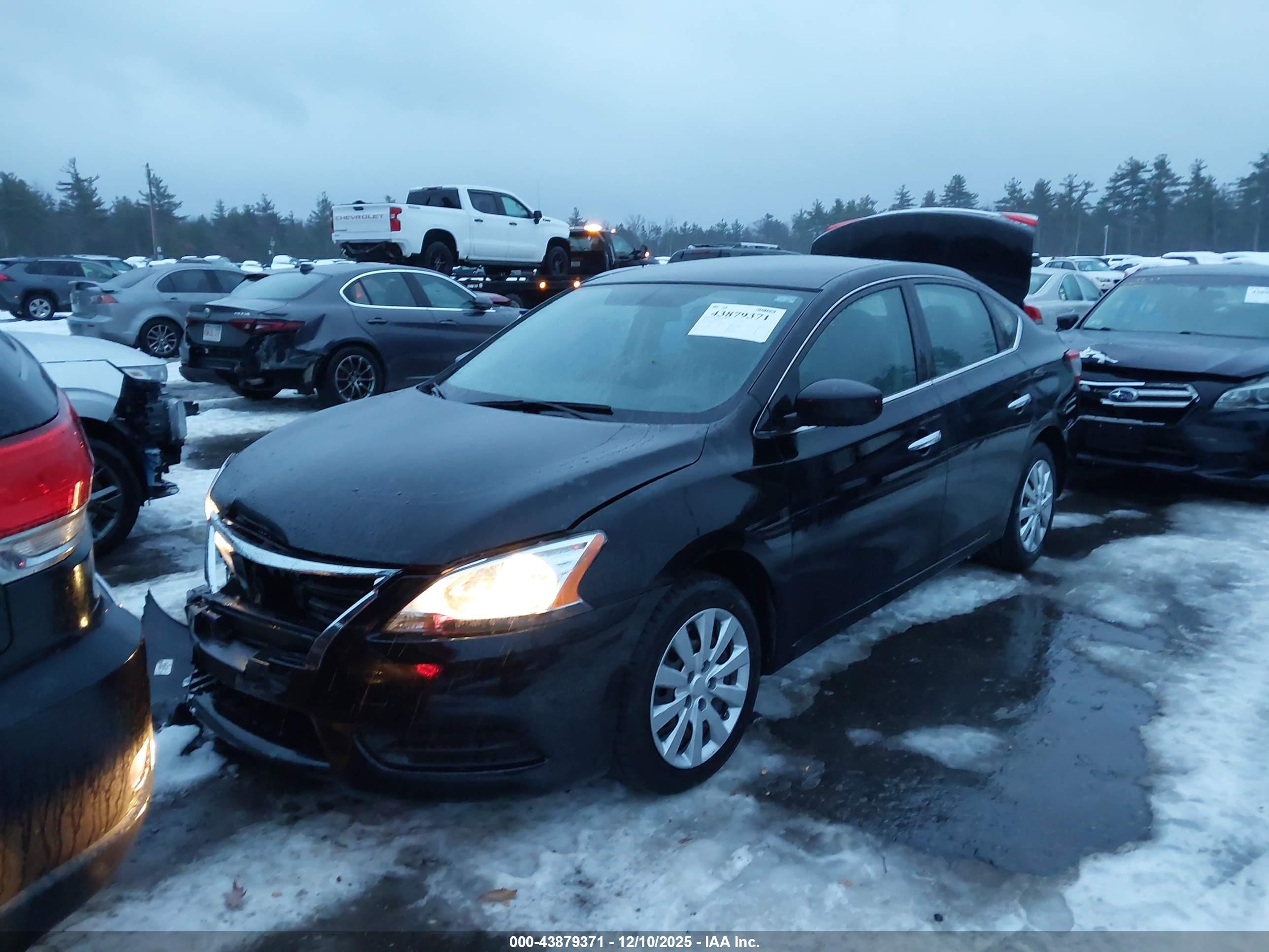 NISSAN SENTRA image 2