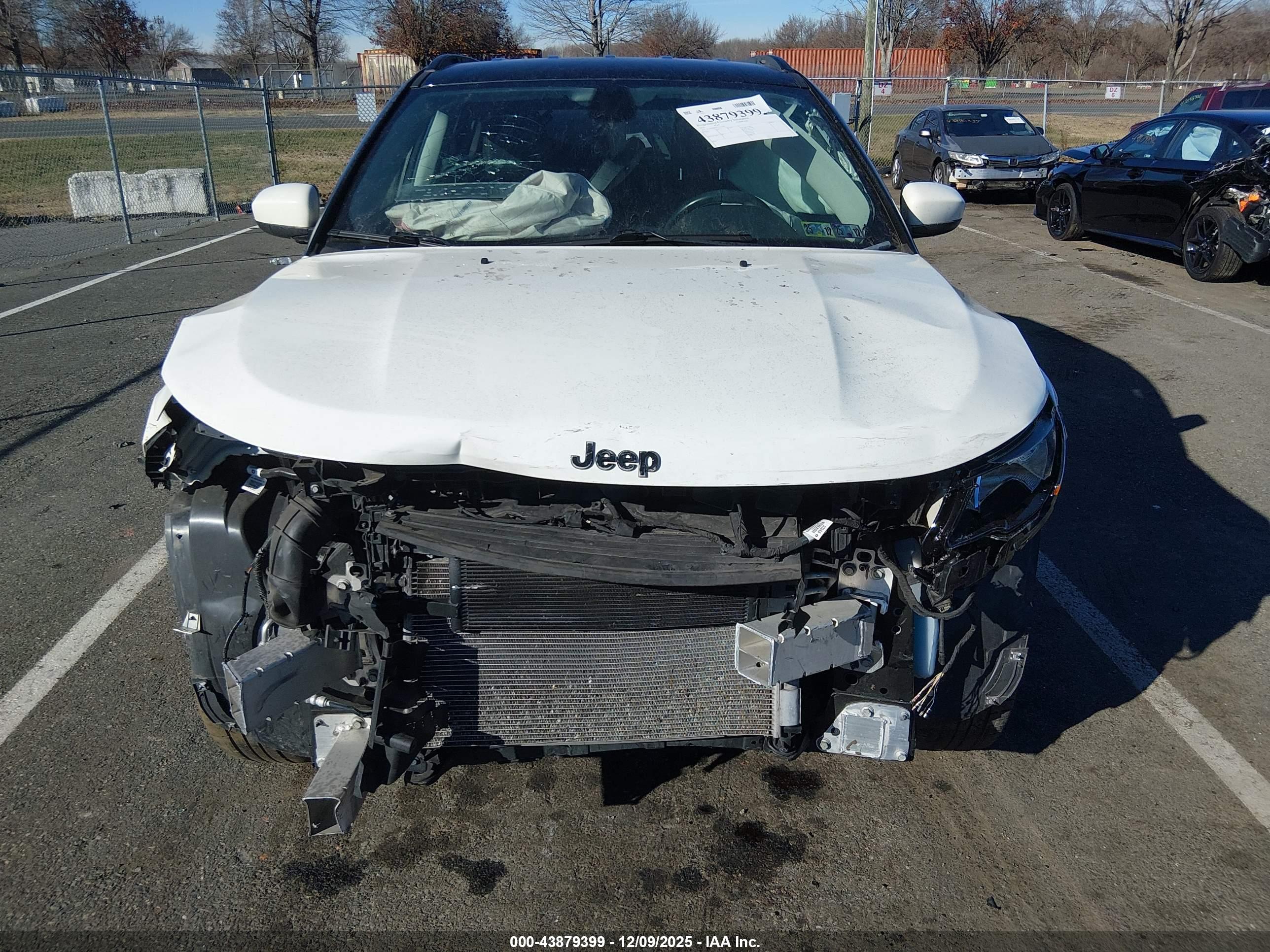 JEEP COMPASS image 6