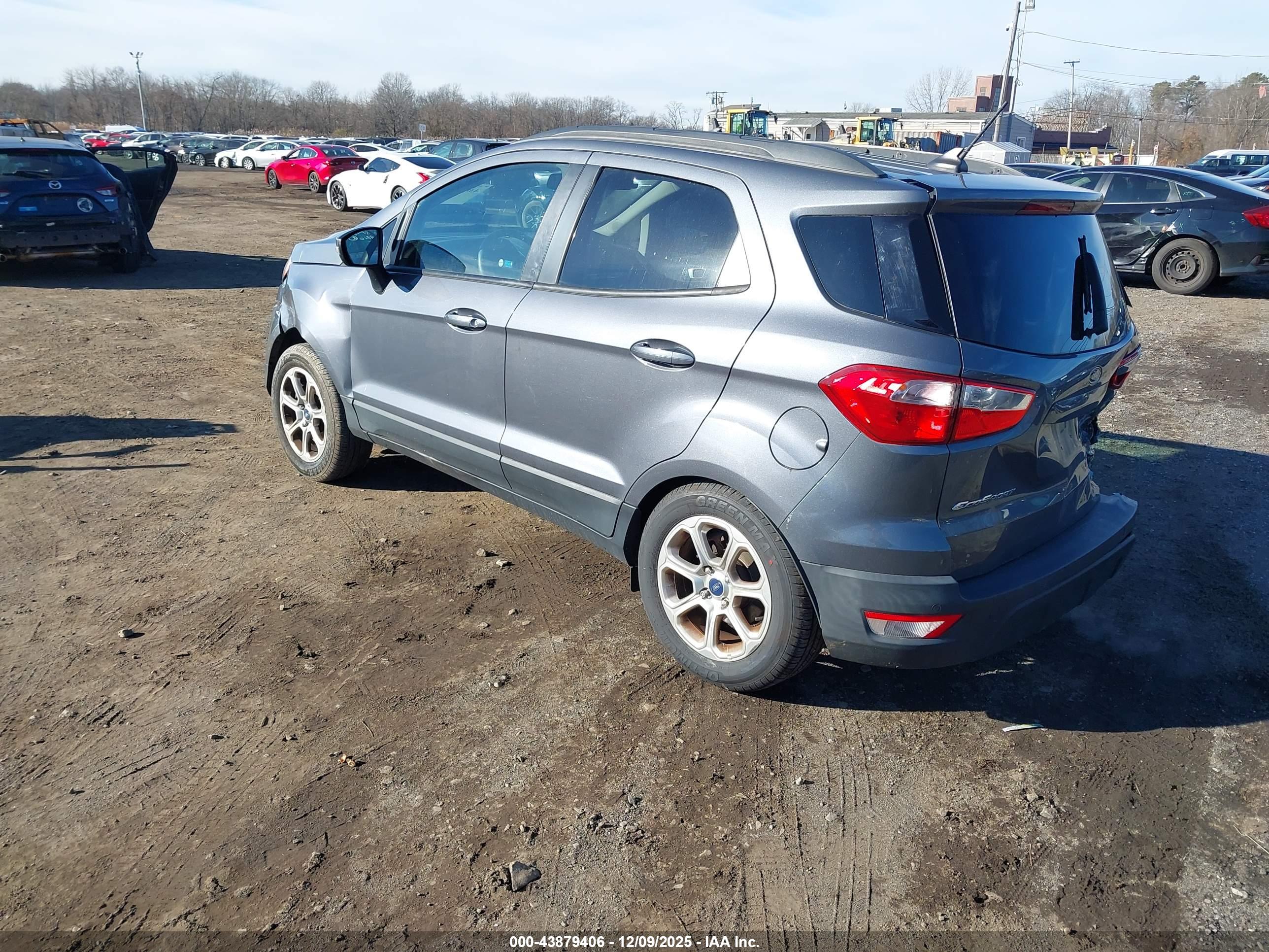 FORD ECOSPORT image 3
