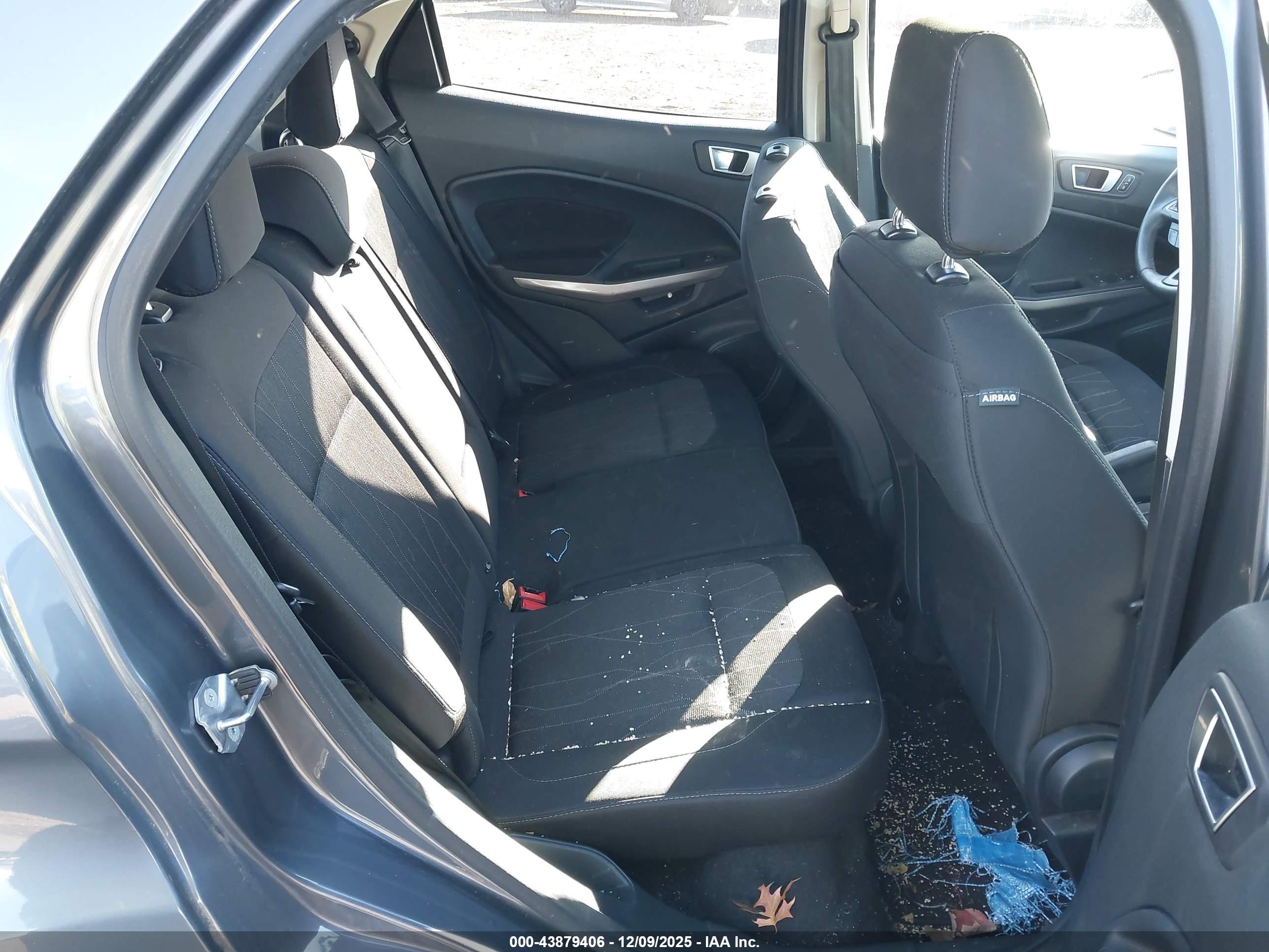 FORD ECOSPORT image 8