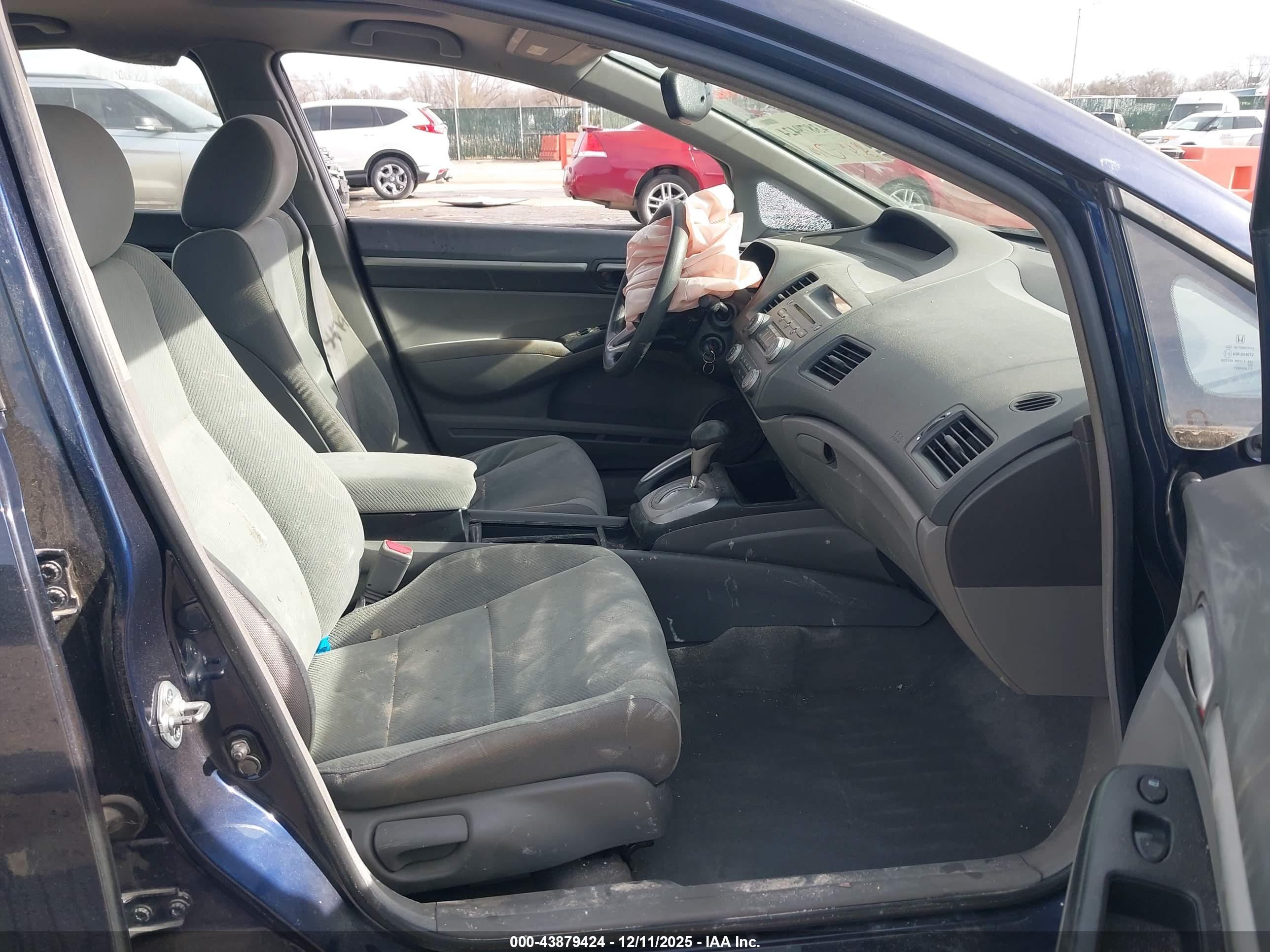HONDA CIVIC image 5