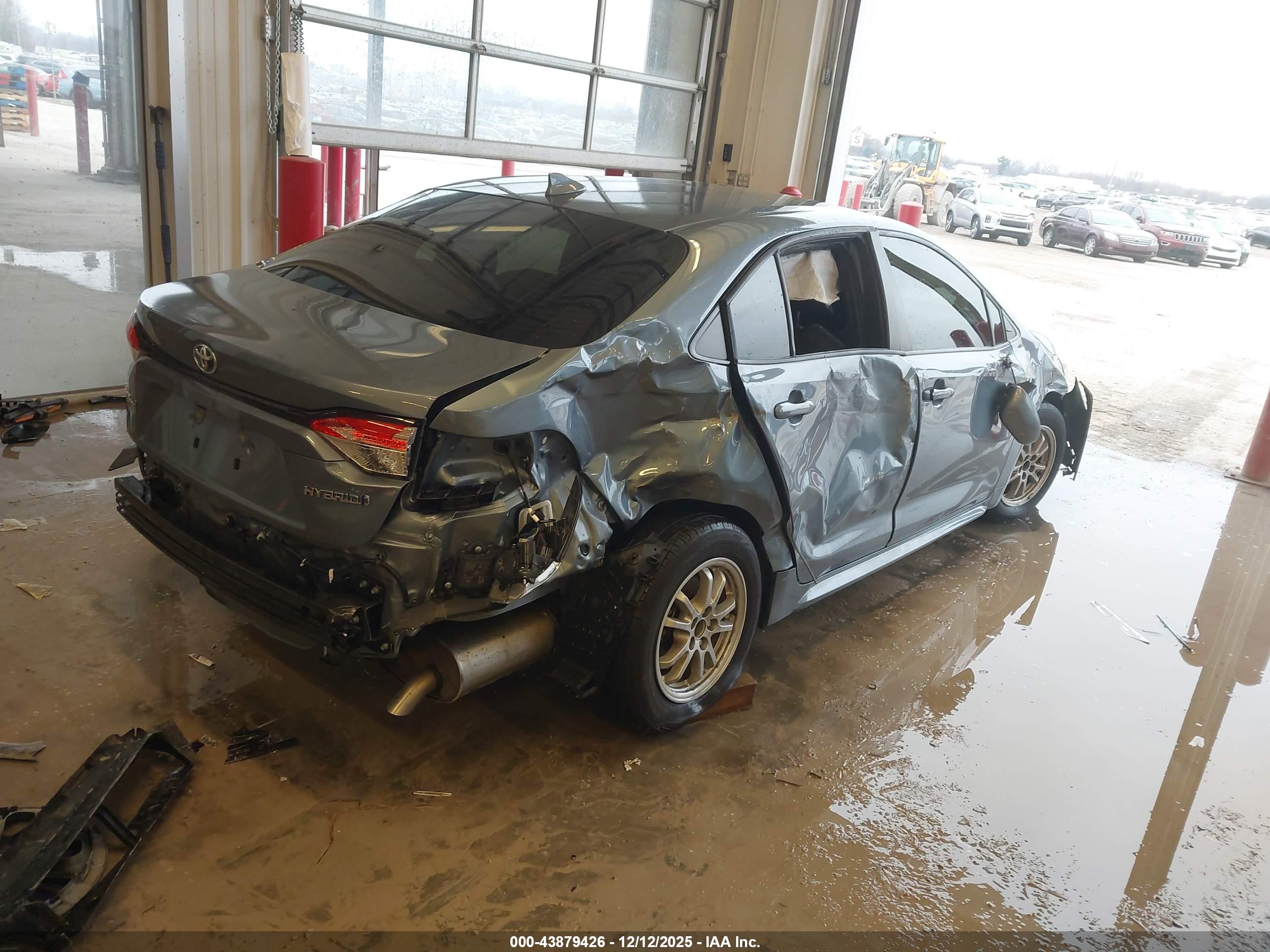 TOYOTA COROLLA image 4