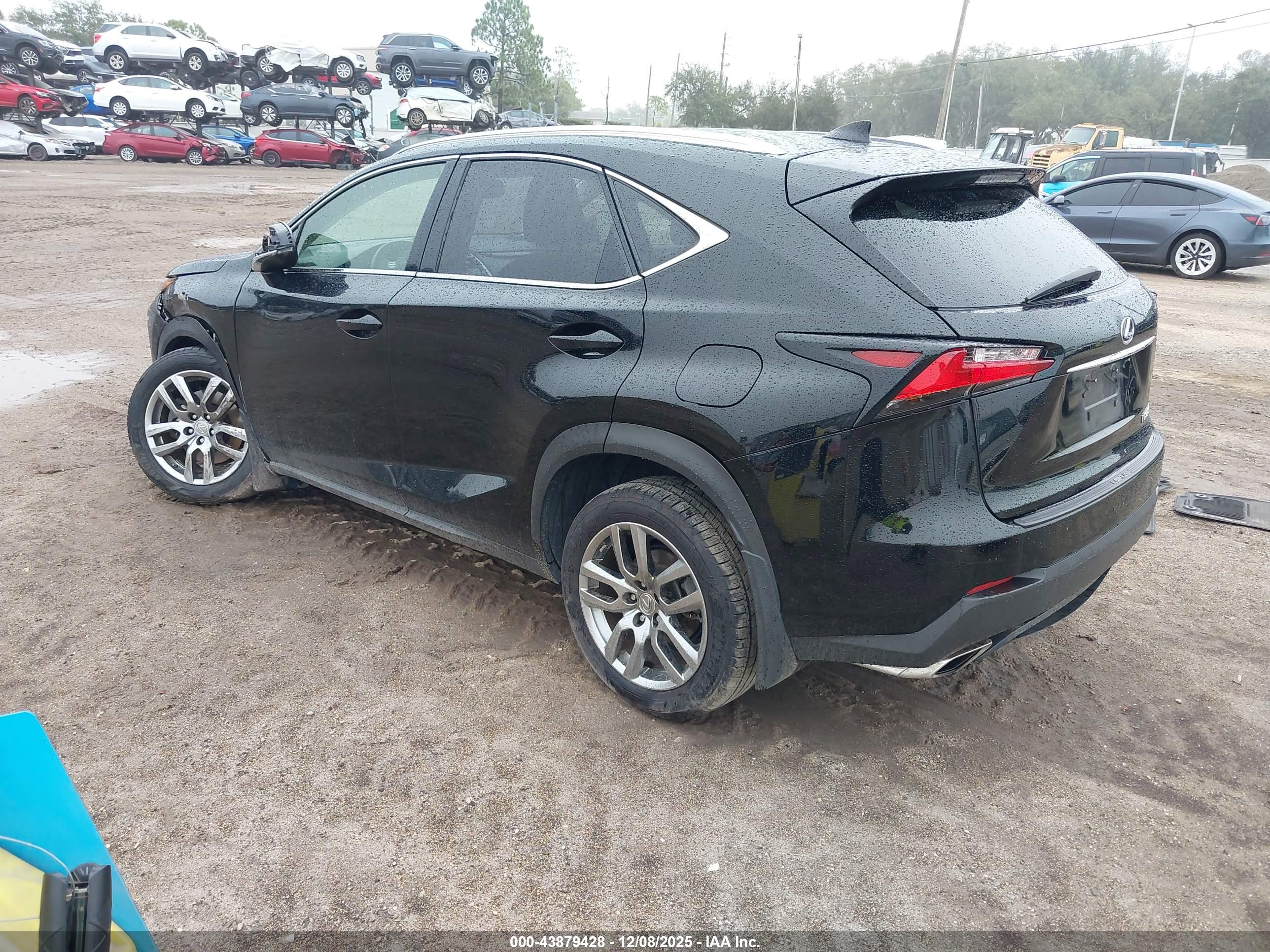 LEXUS NX image 3