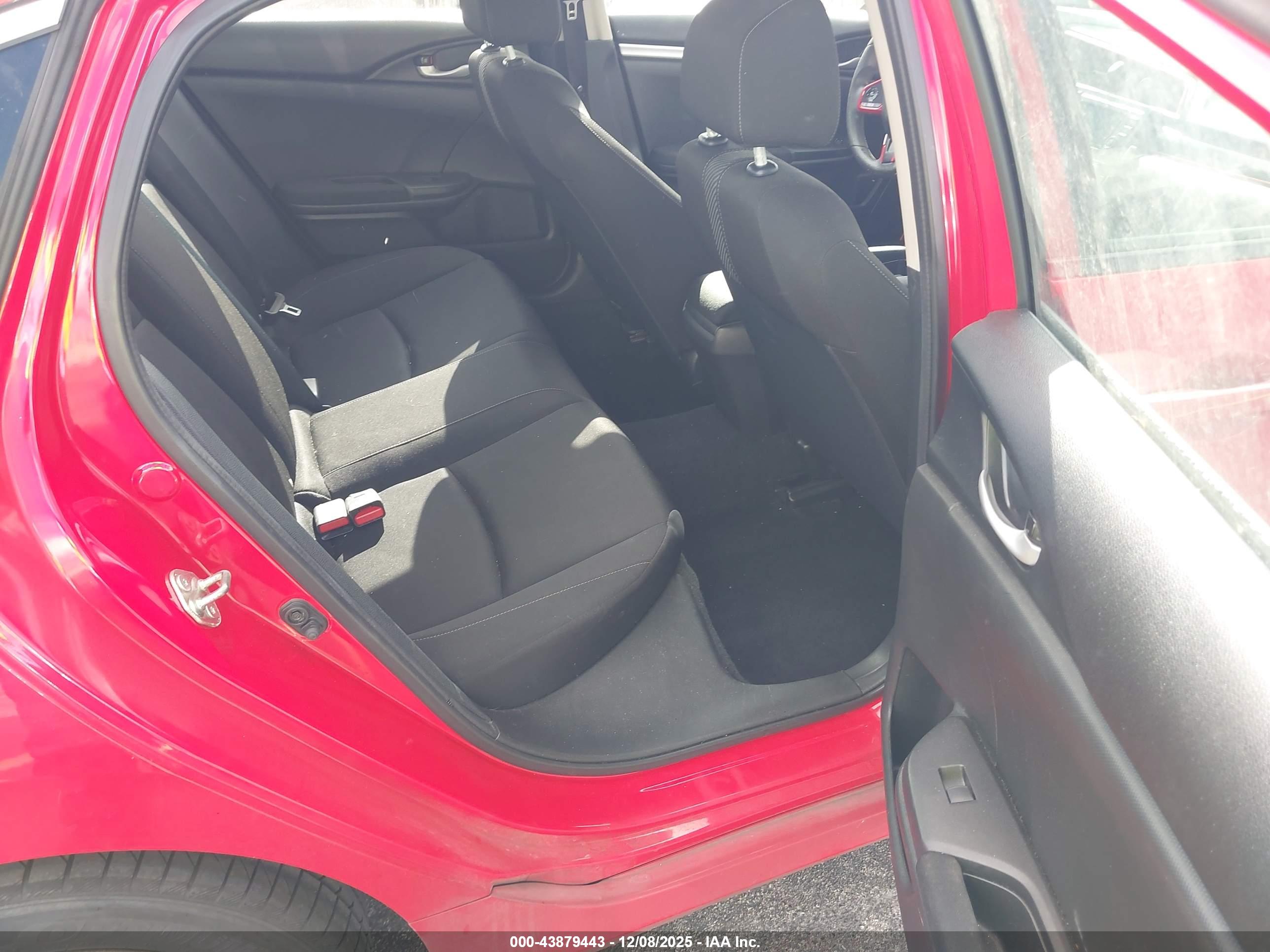 HONDA CIVIC image 8