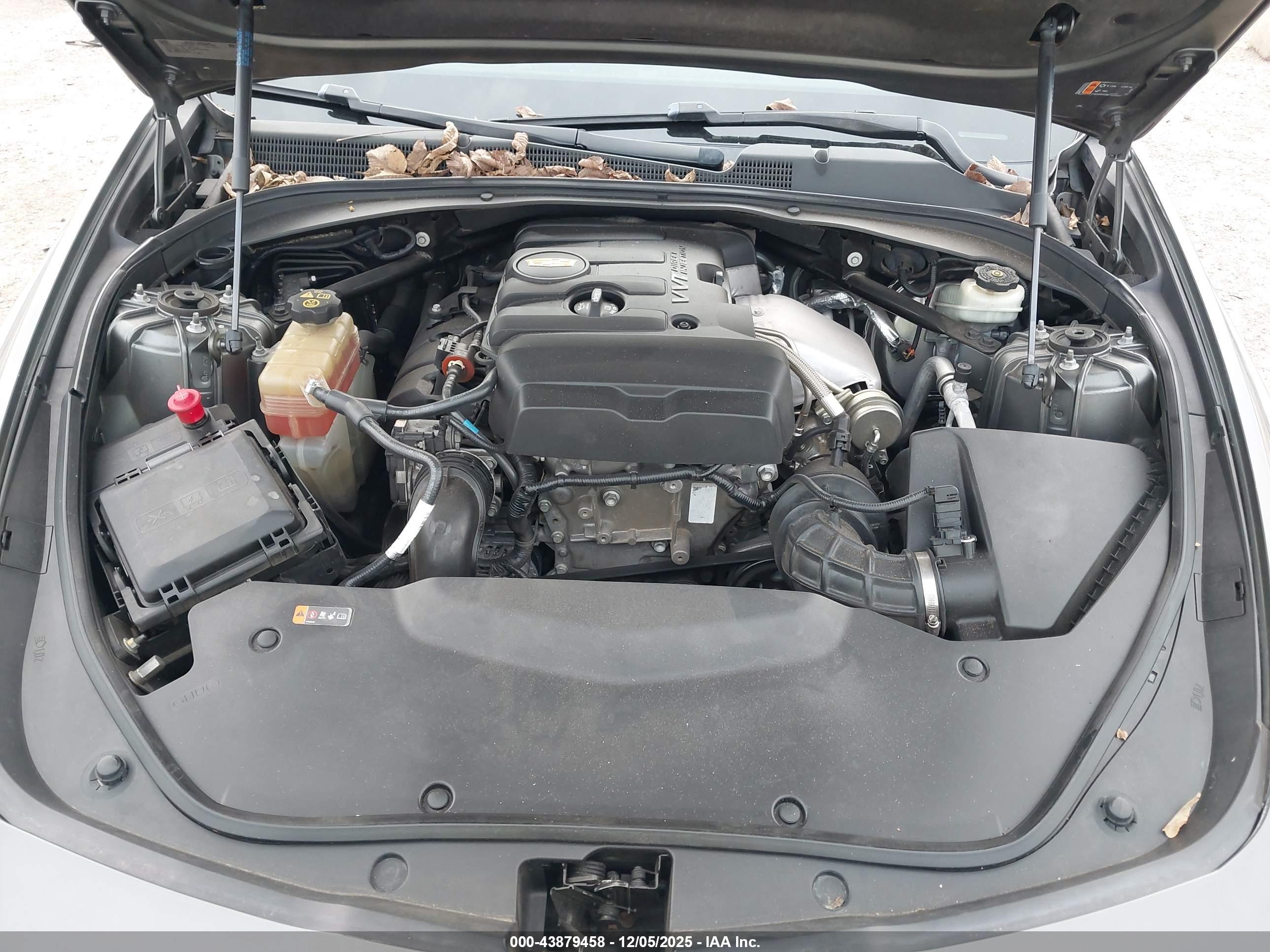 CADILLAC CTS image 10