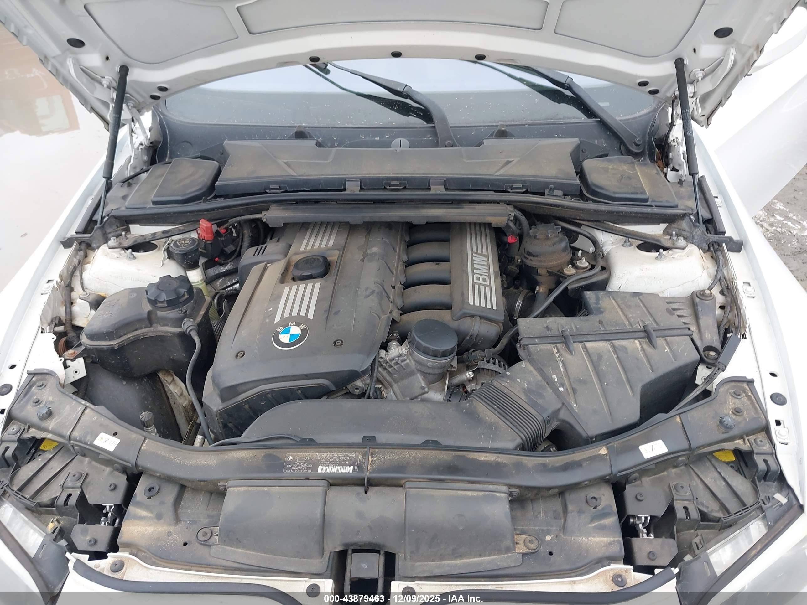 BMW 328I image 10
