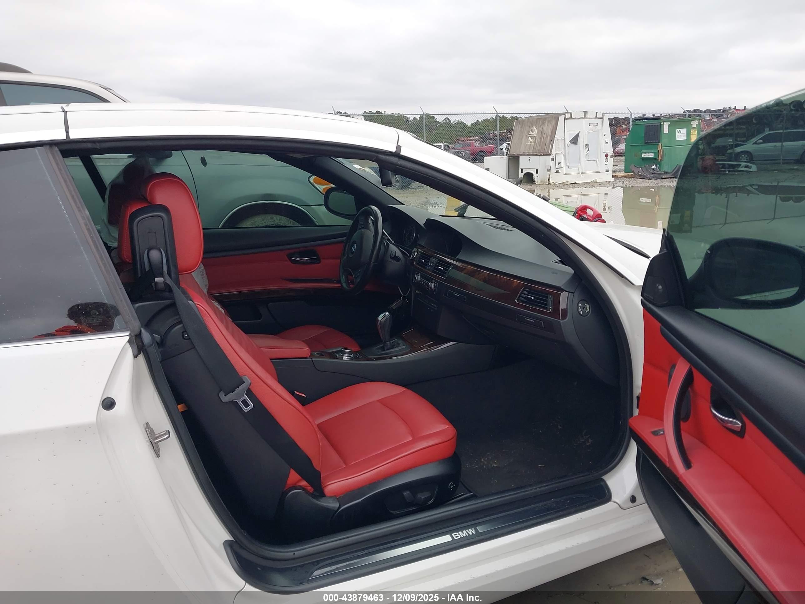 BMW 328I image 5