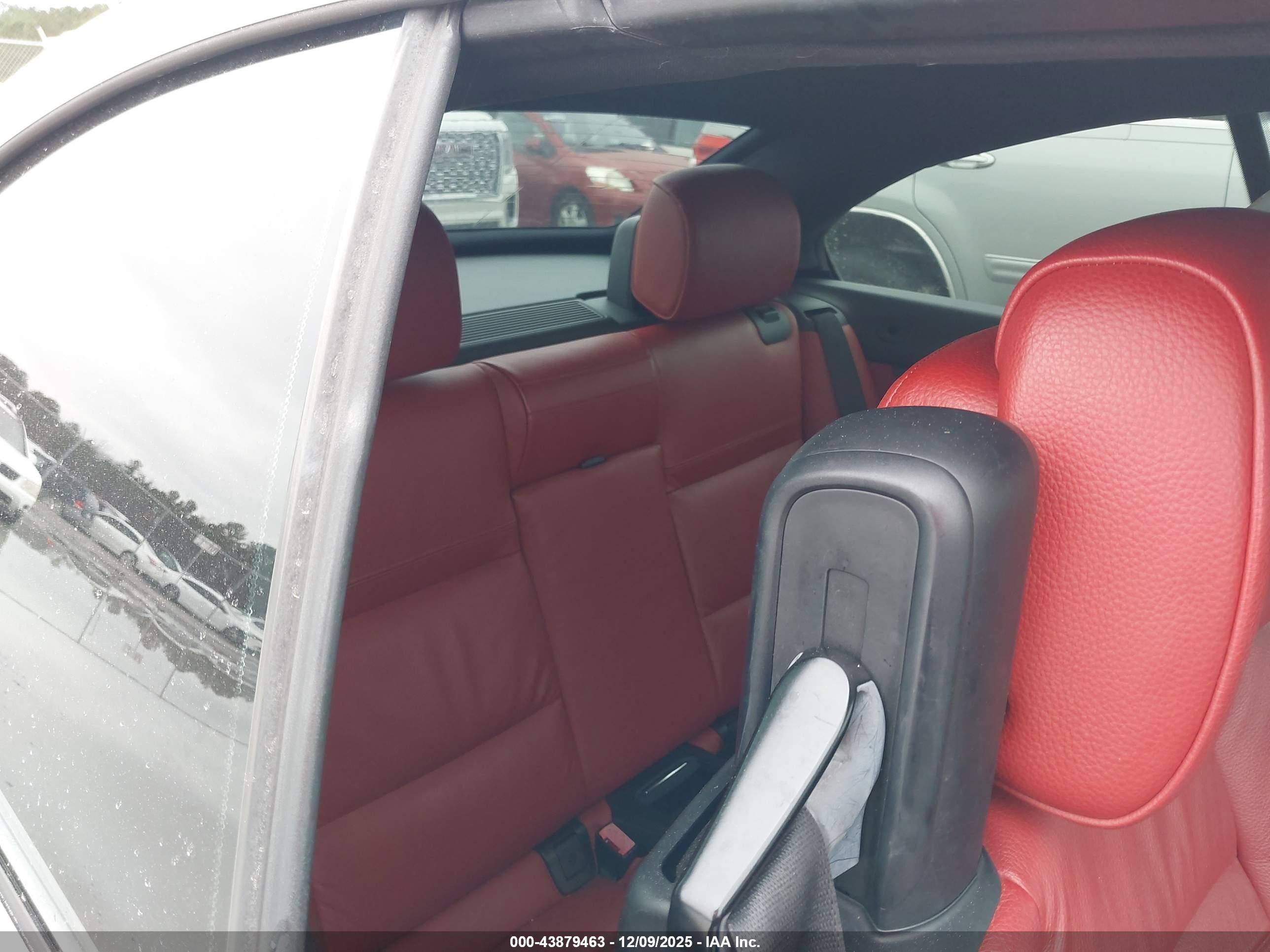 BMW 328I image 8