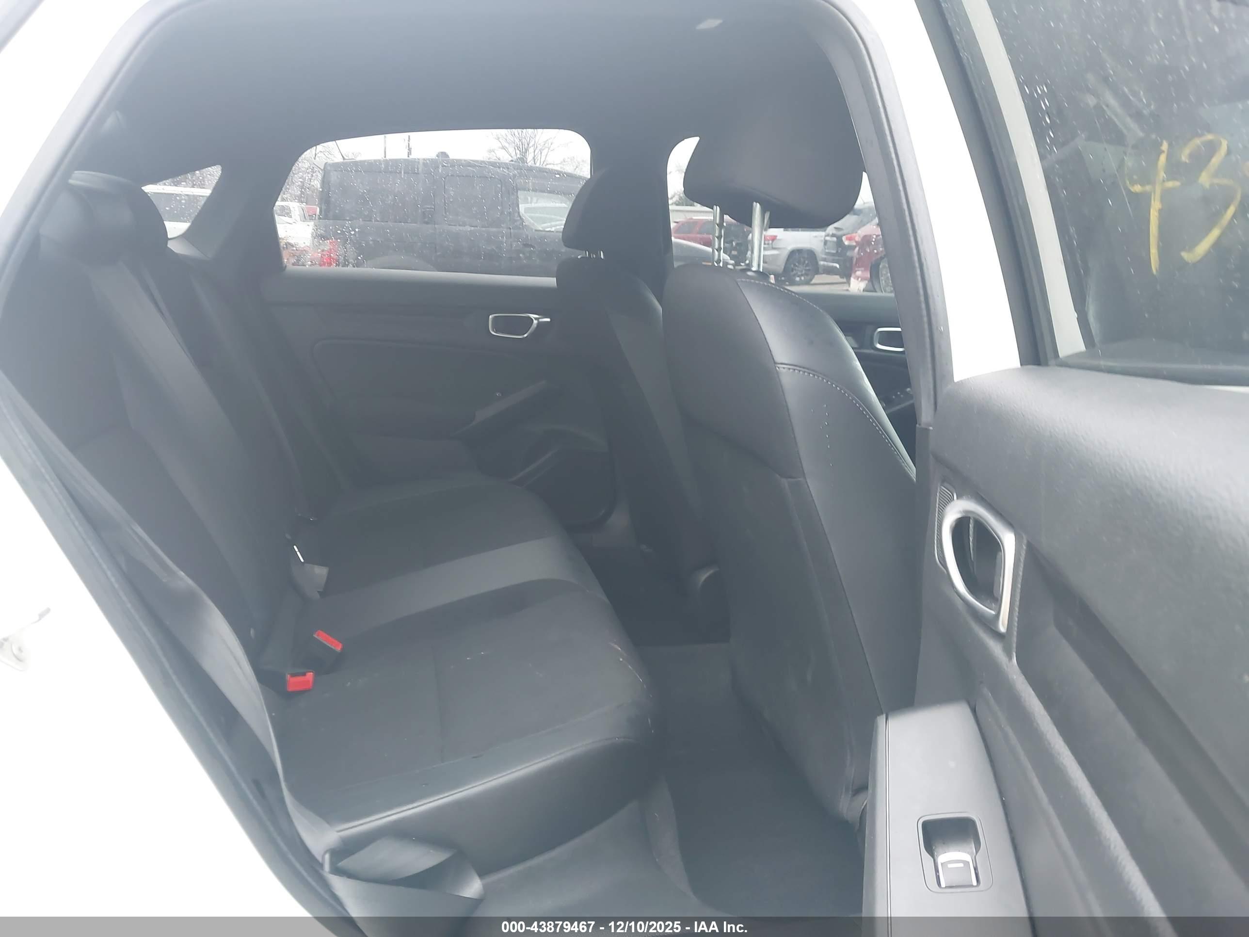 HONDA CIVIC image 8