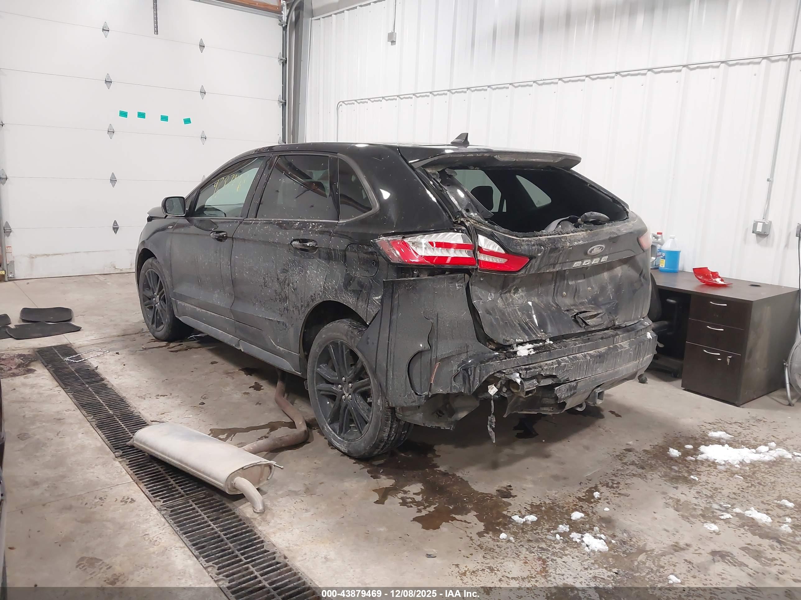 FORD EDGE image 6
