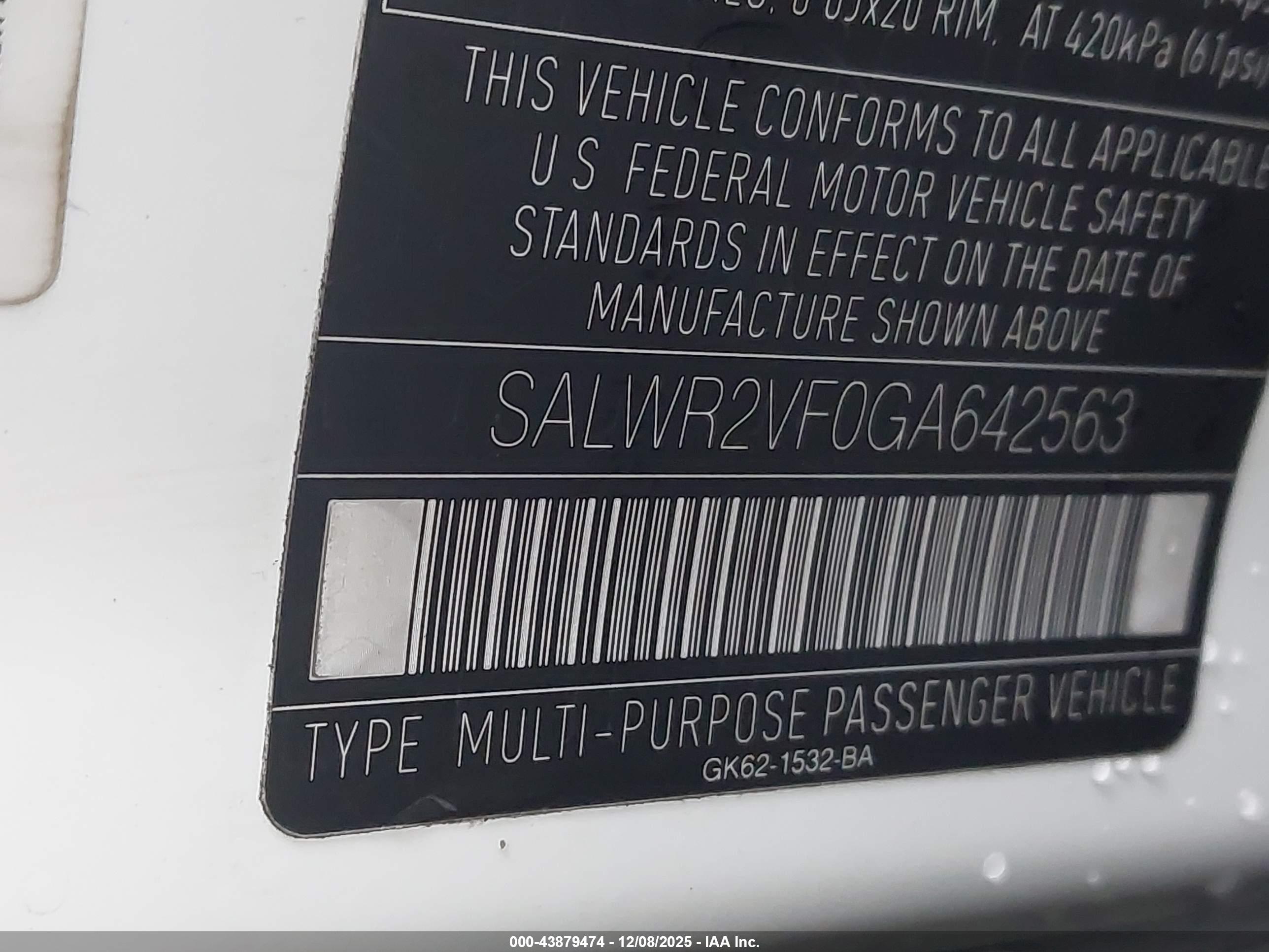 LAND ROVER image 9