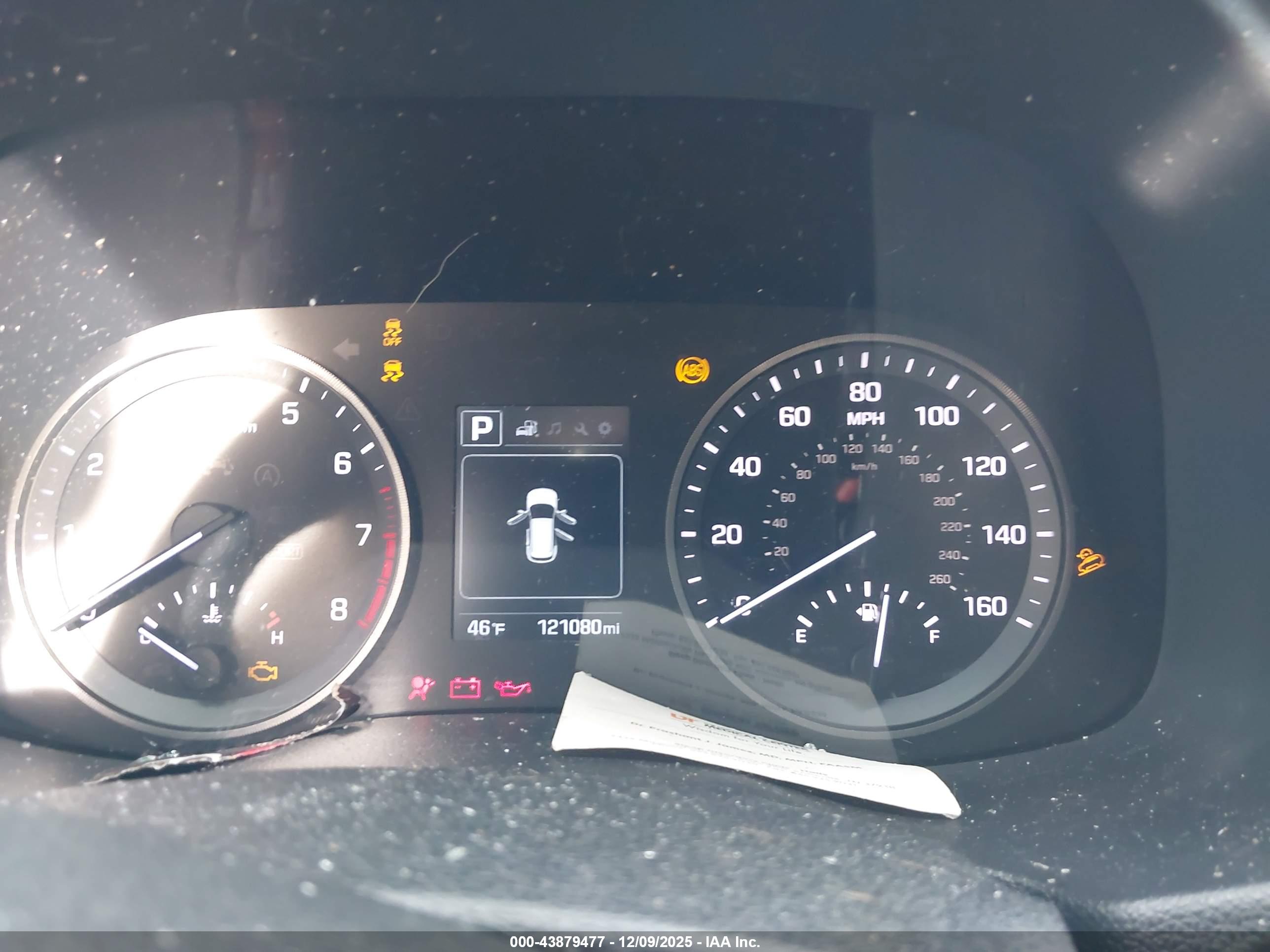 HYUNDAI TUCSON image 7