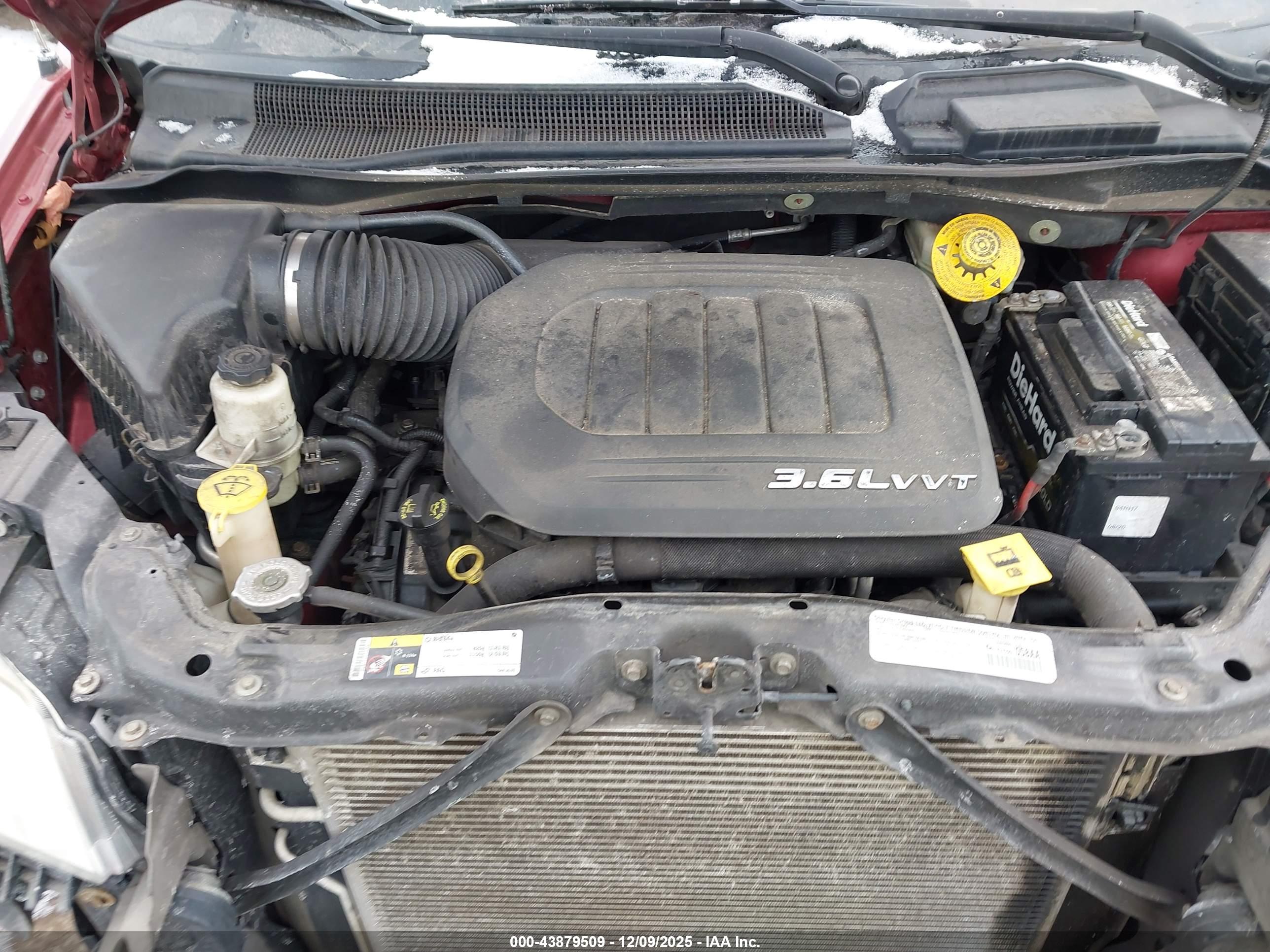 CHRYSLER TOWN image 10