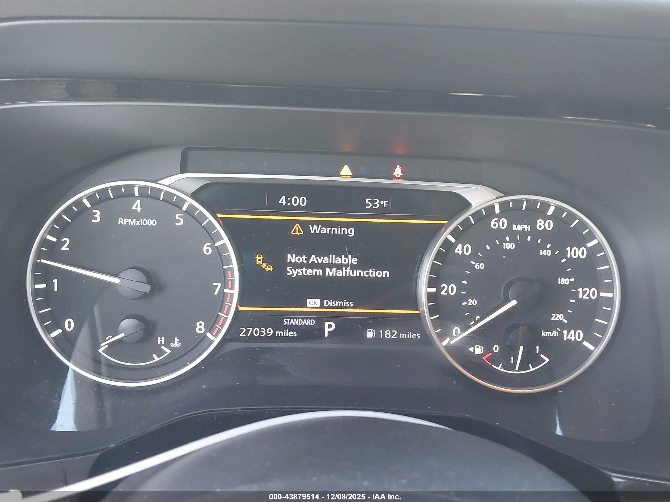 NISSAN PATHFINDER image 7