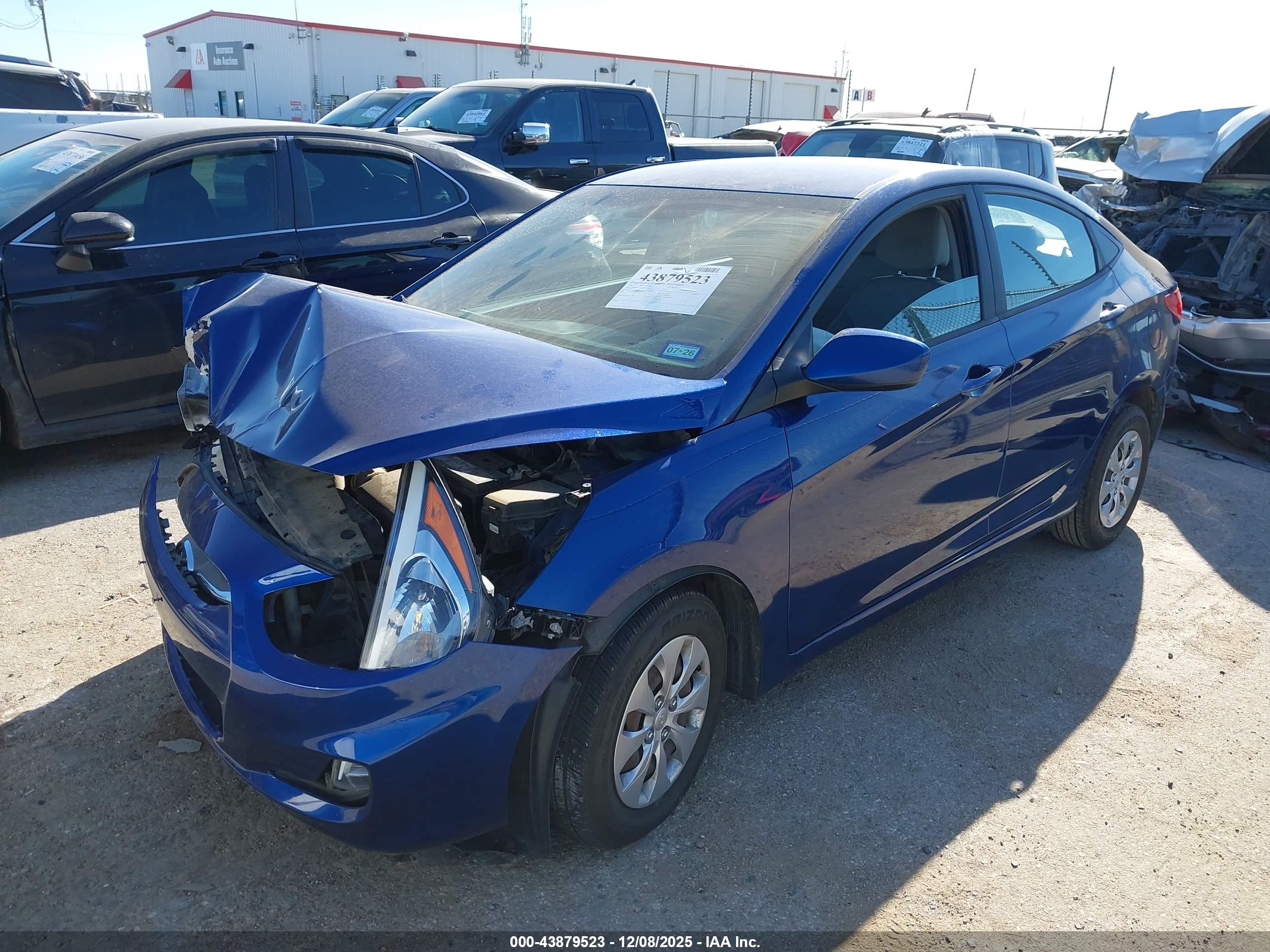 HYUNDAI ACCENT image 2