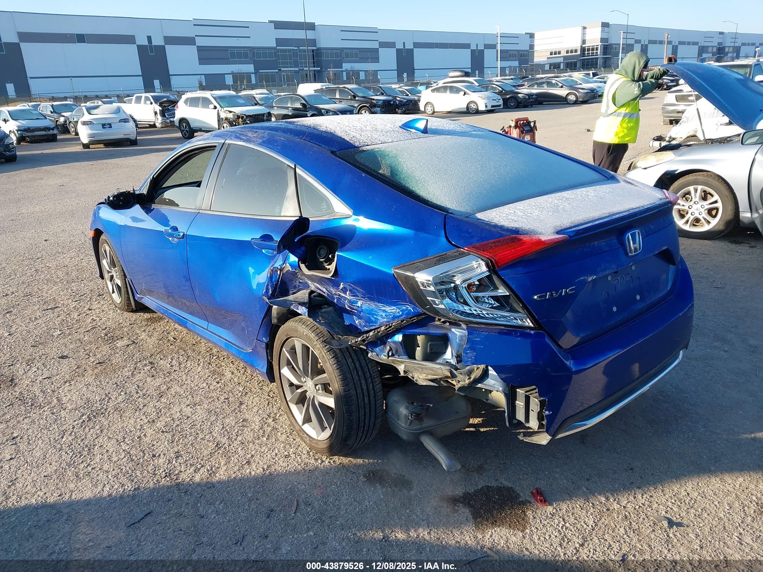 HONDA CIVIC image 3