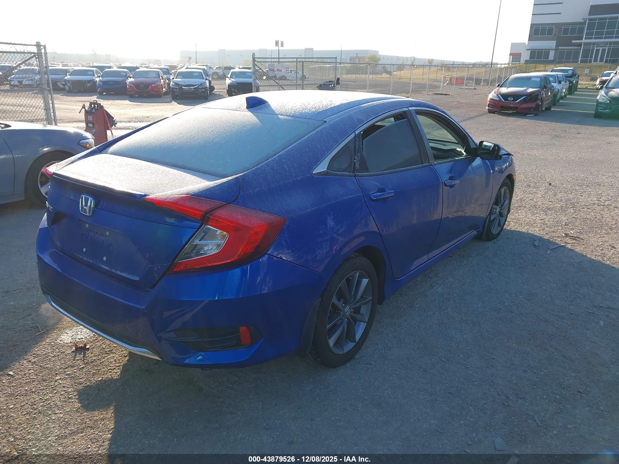 HONDA CIVIC image 4