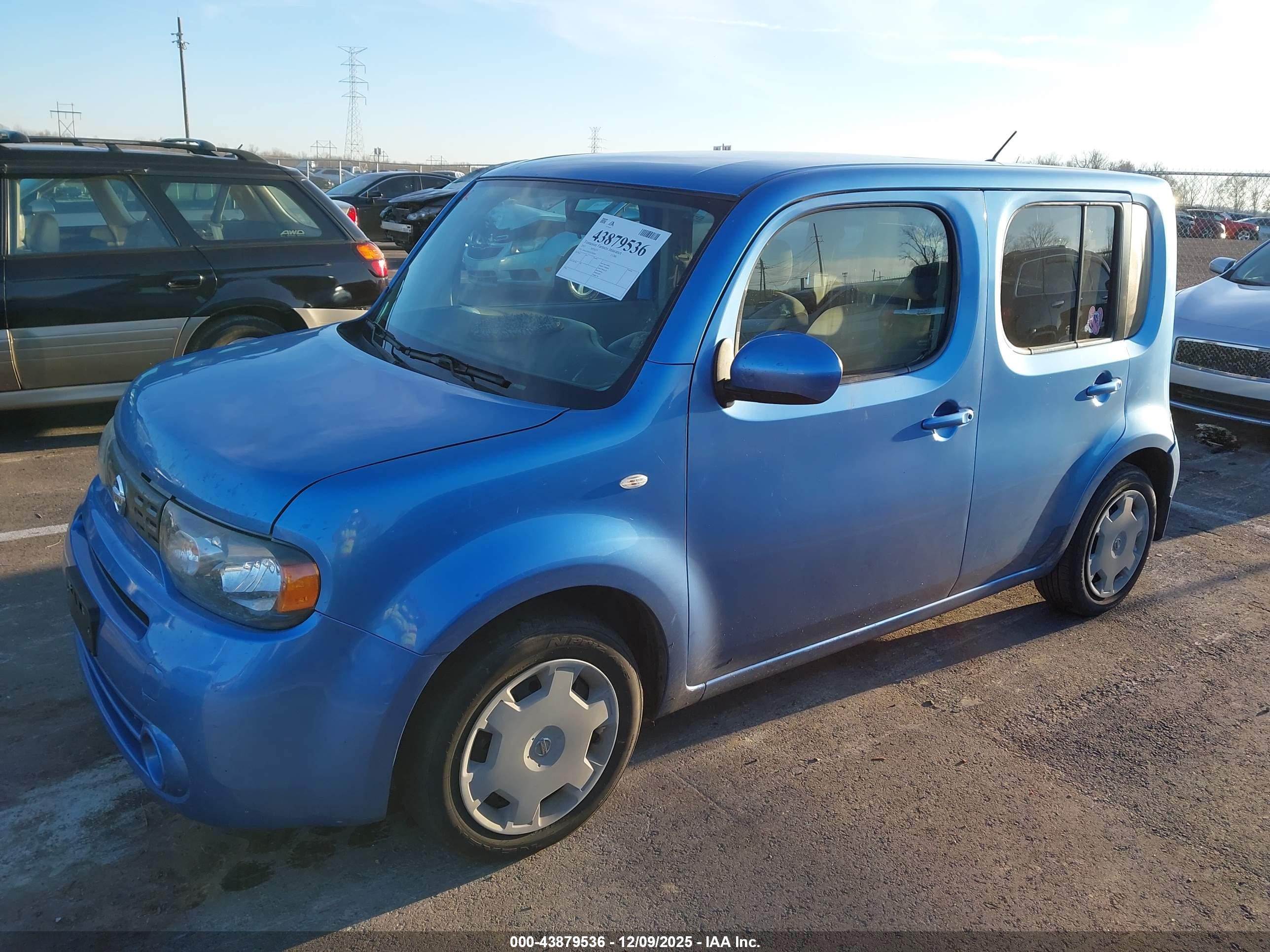 NISSAN CUBE image 2