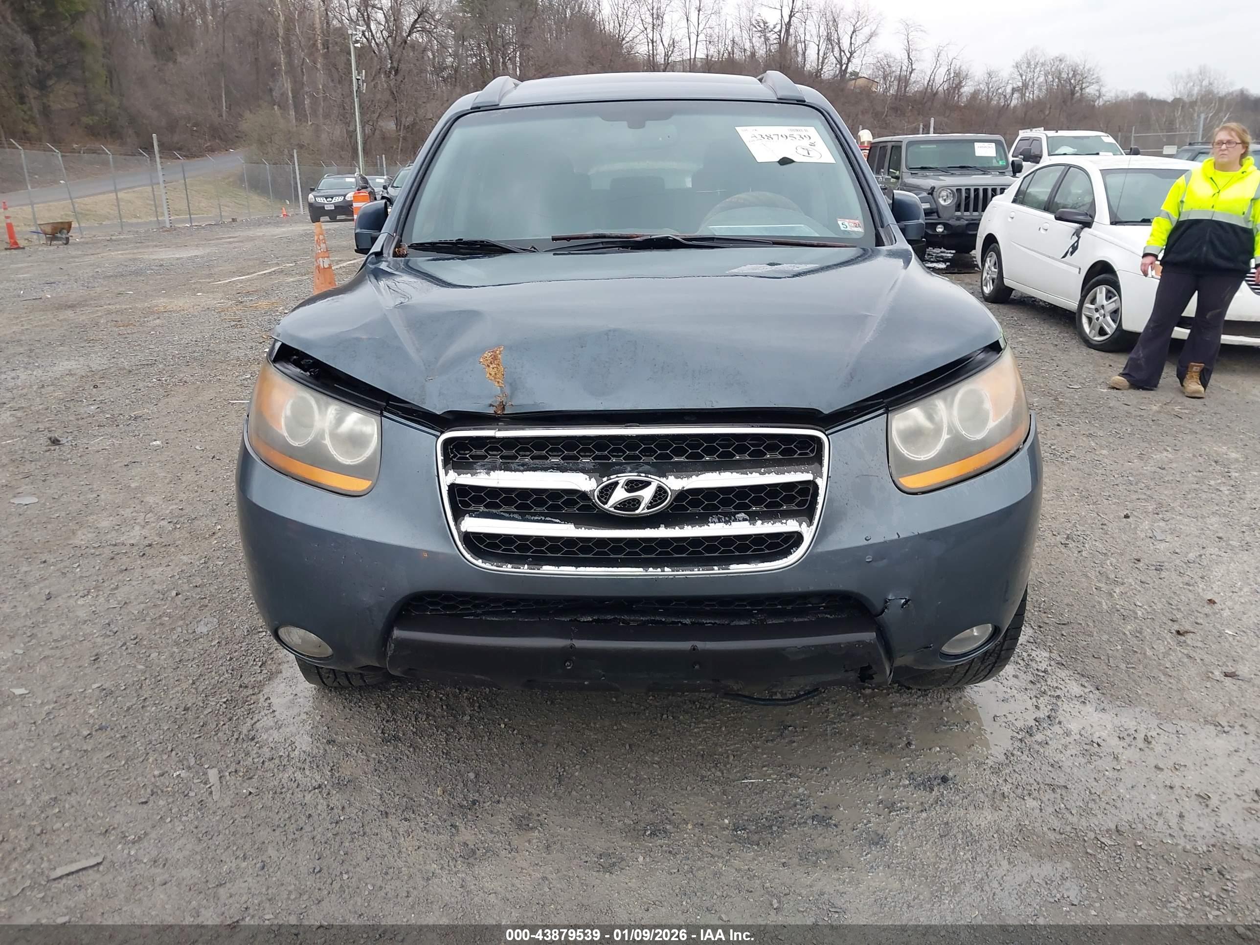 HYUNDAI SANTA image 6