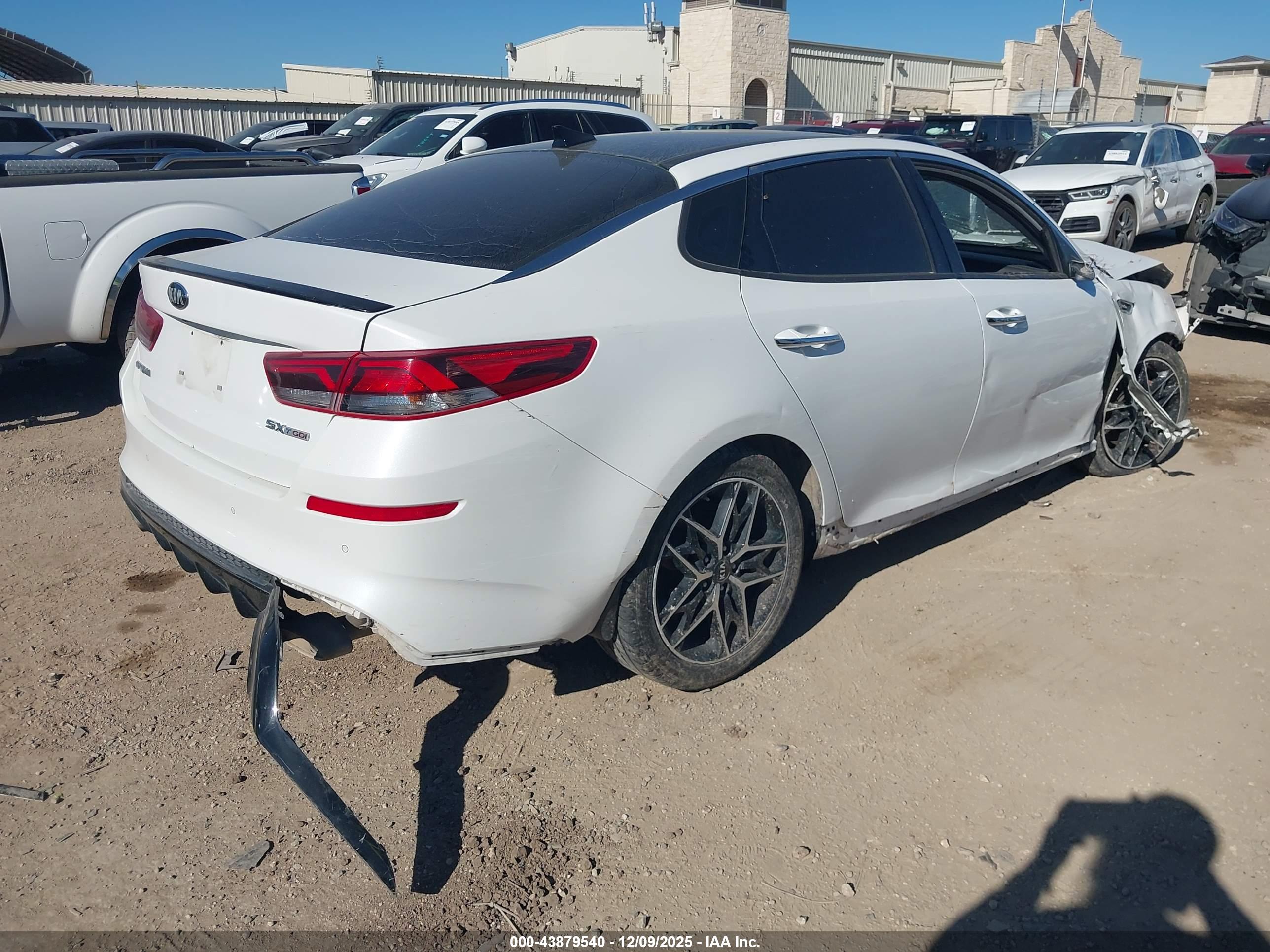 KIA OPTIMA image 4