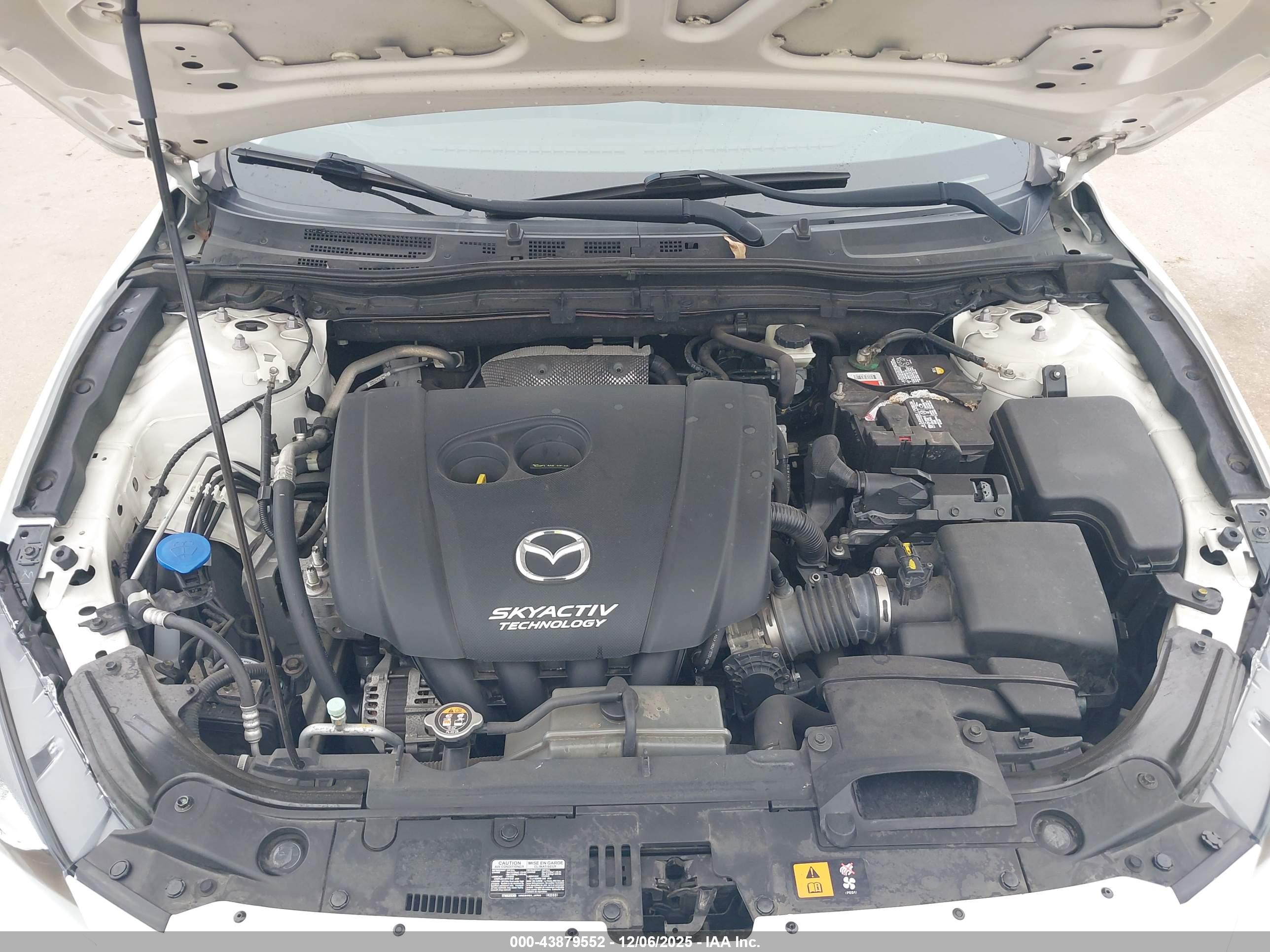 MAZDA MAZDA3 image 10
