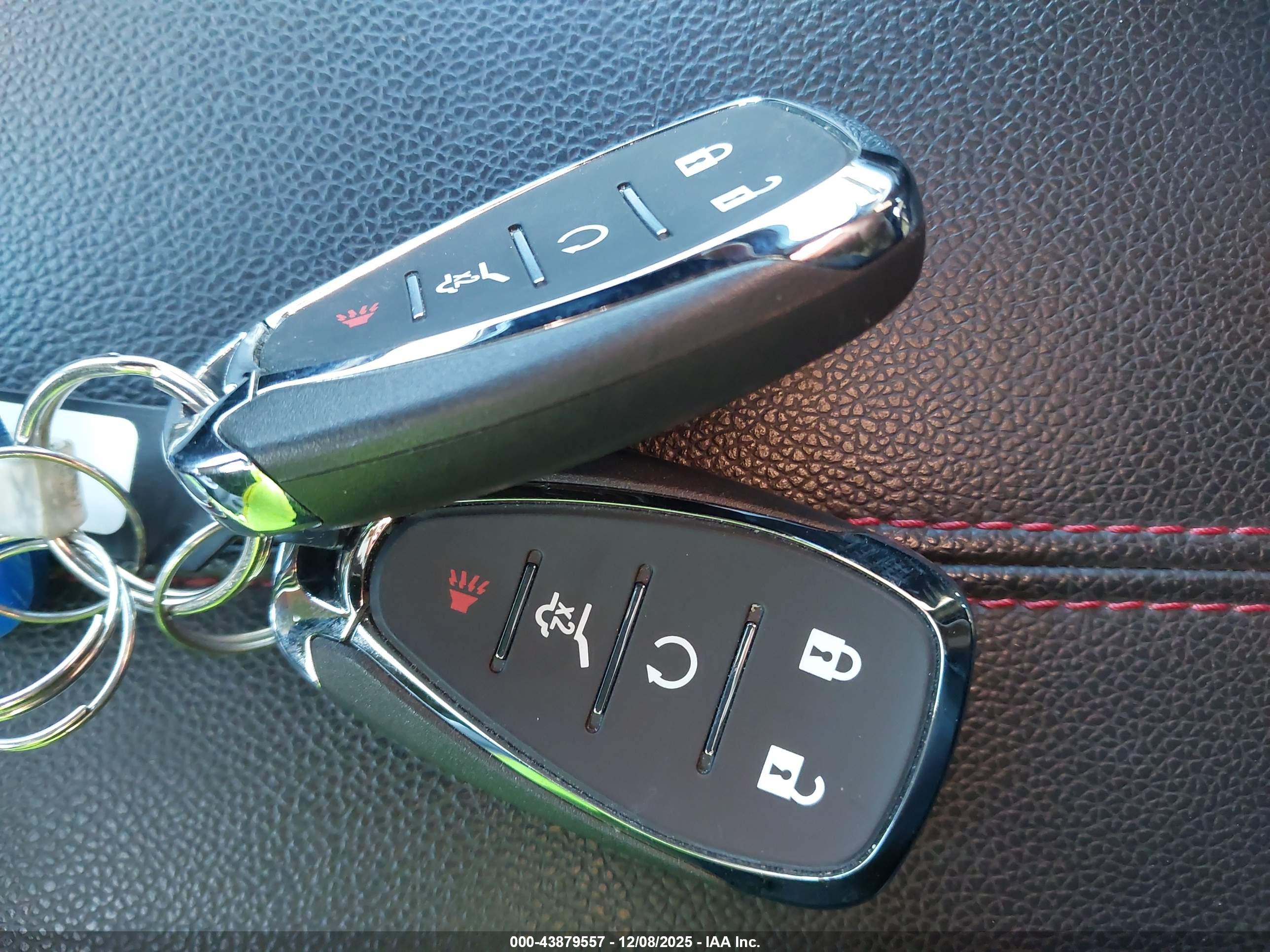 CHEVROLET EQUINOX image 11