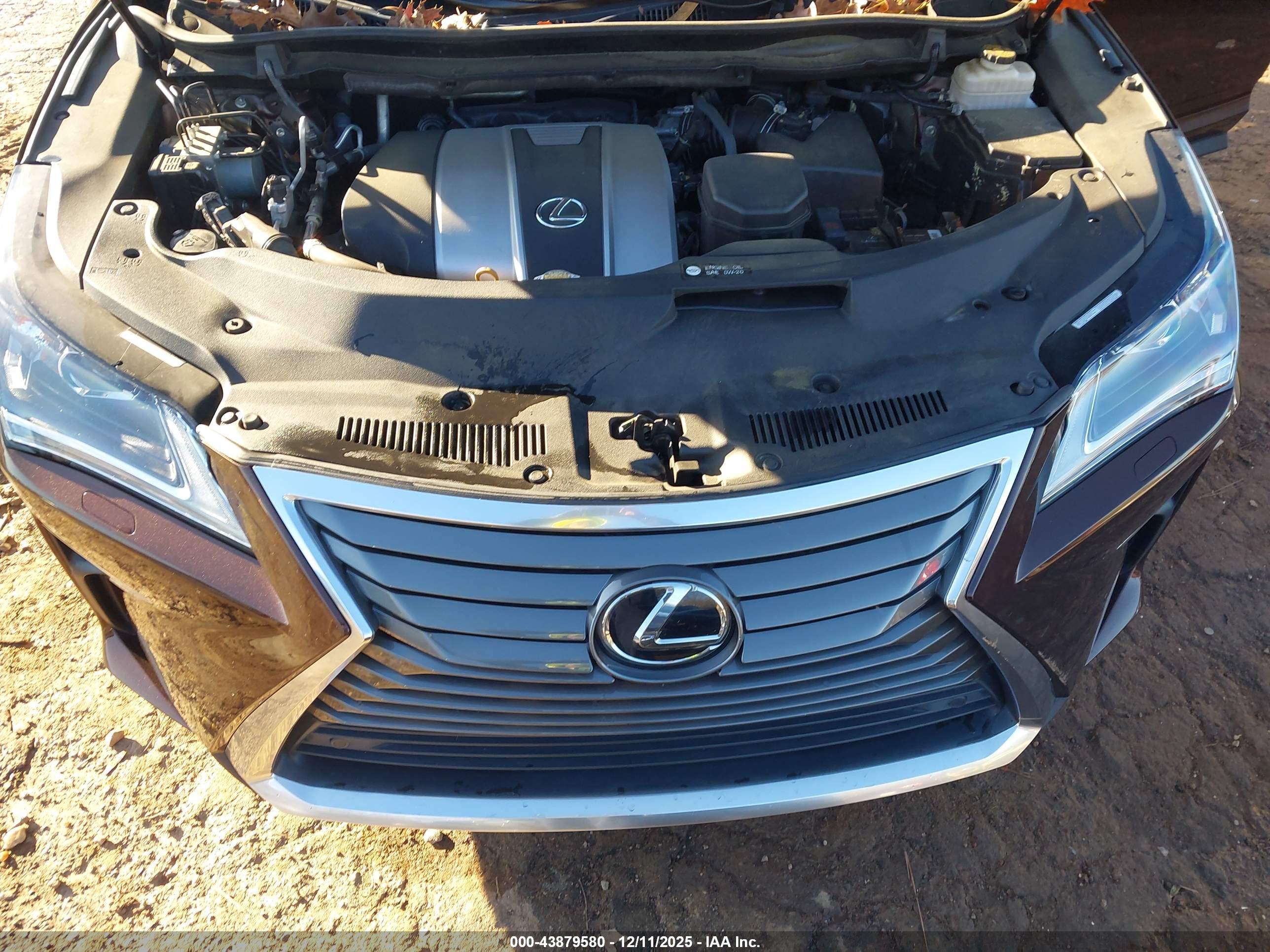 LEXUS RX image 10