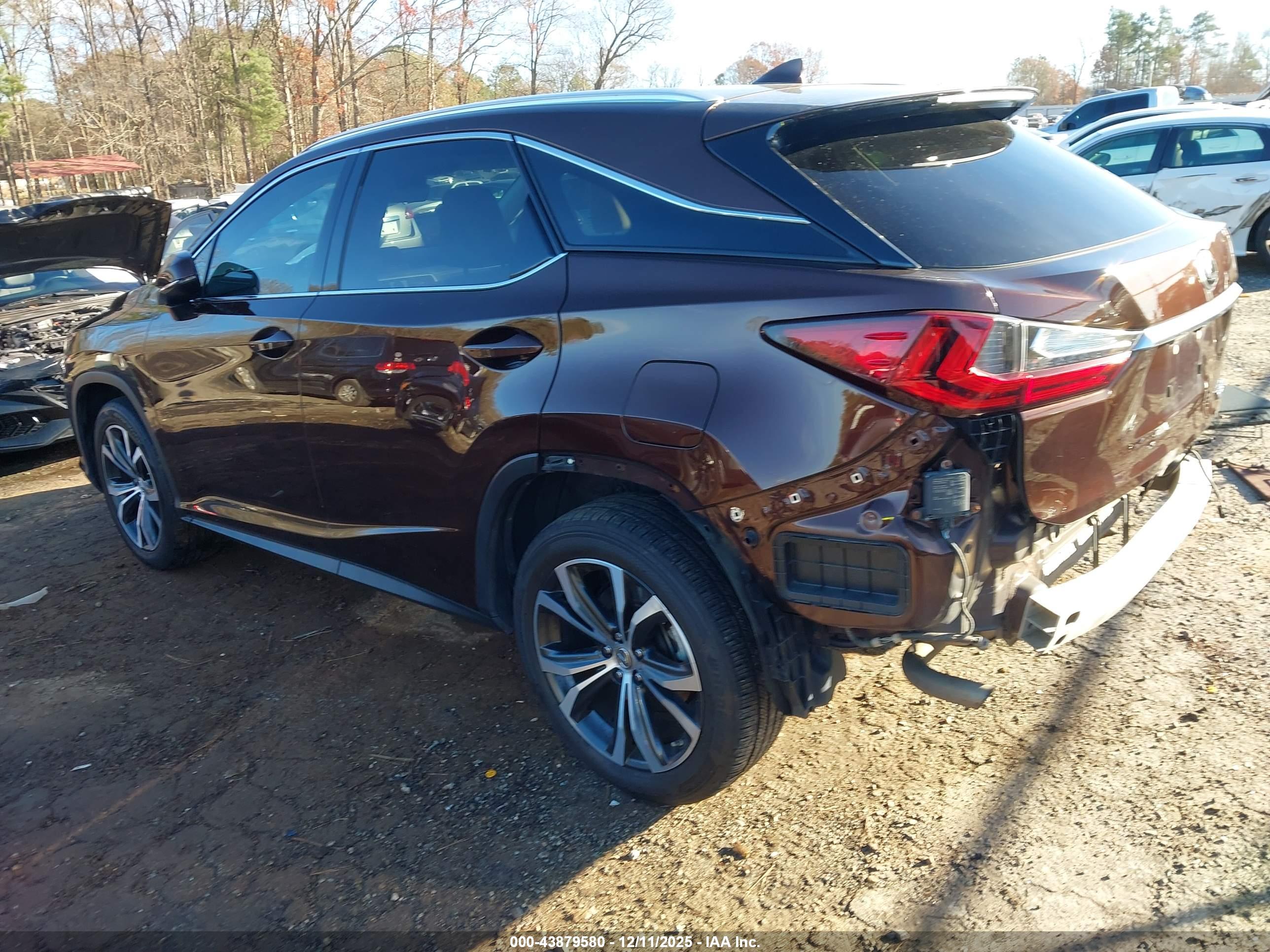 LEXUS RX image 3
