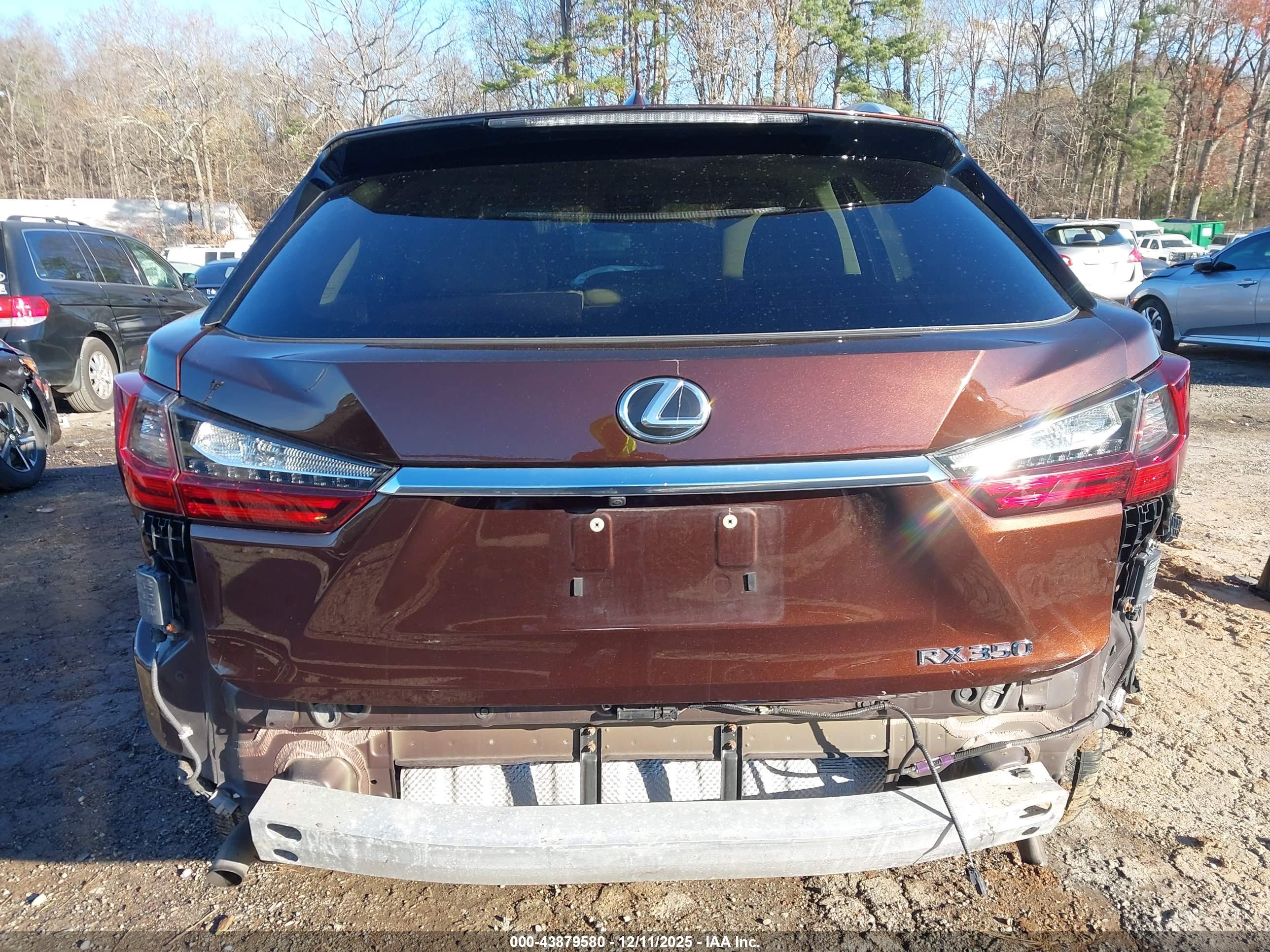 LEXUS RX image 6
