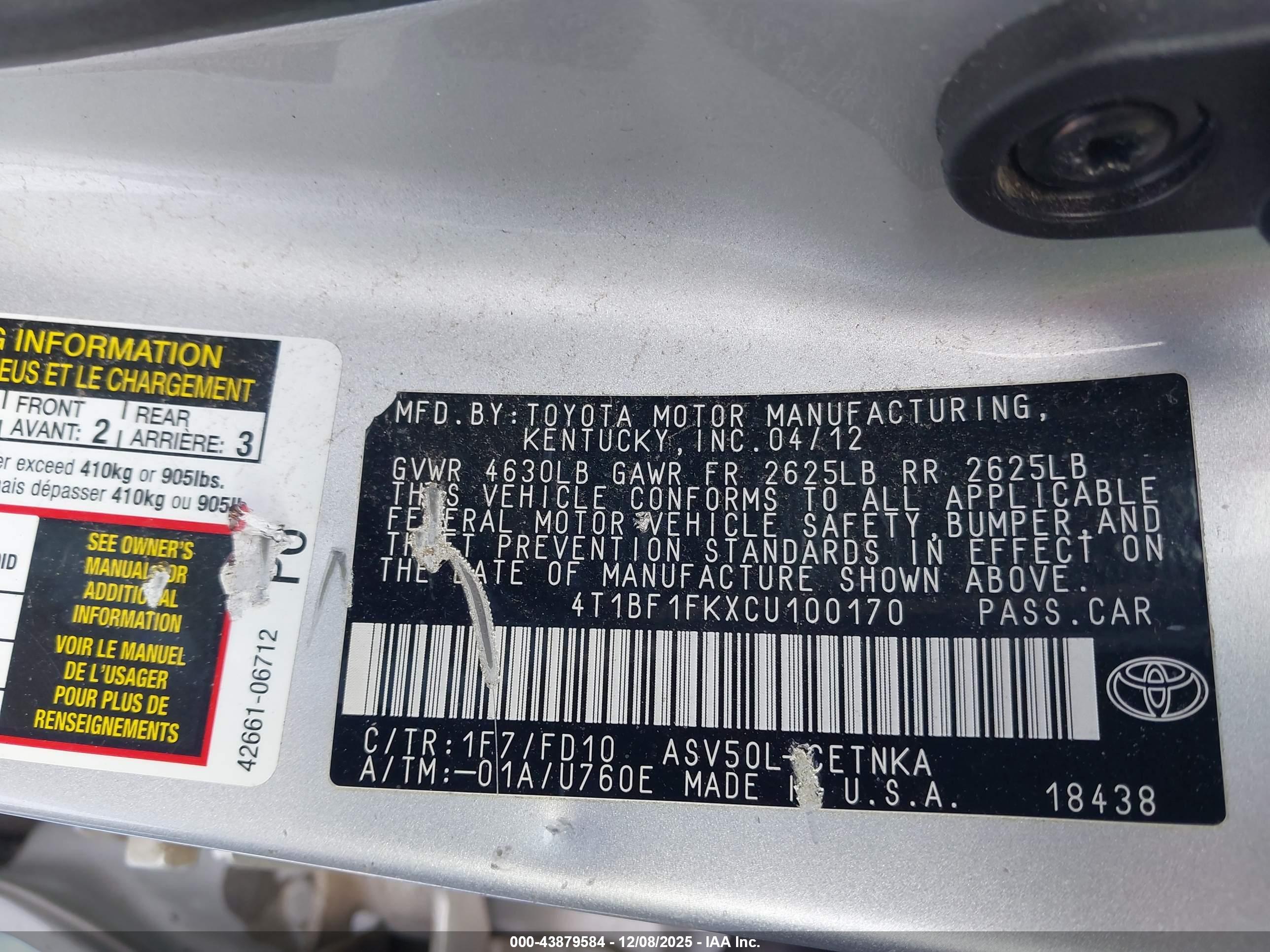 TOYOTA CAMRY image 9