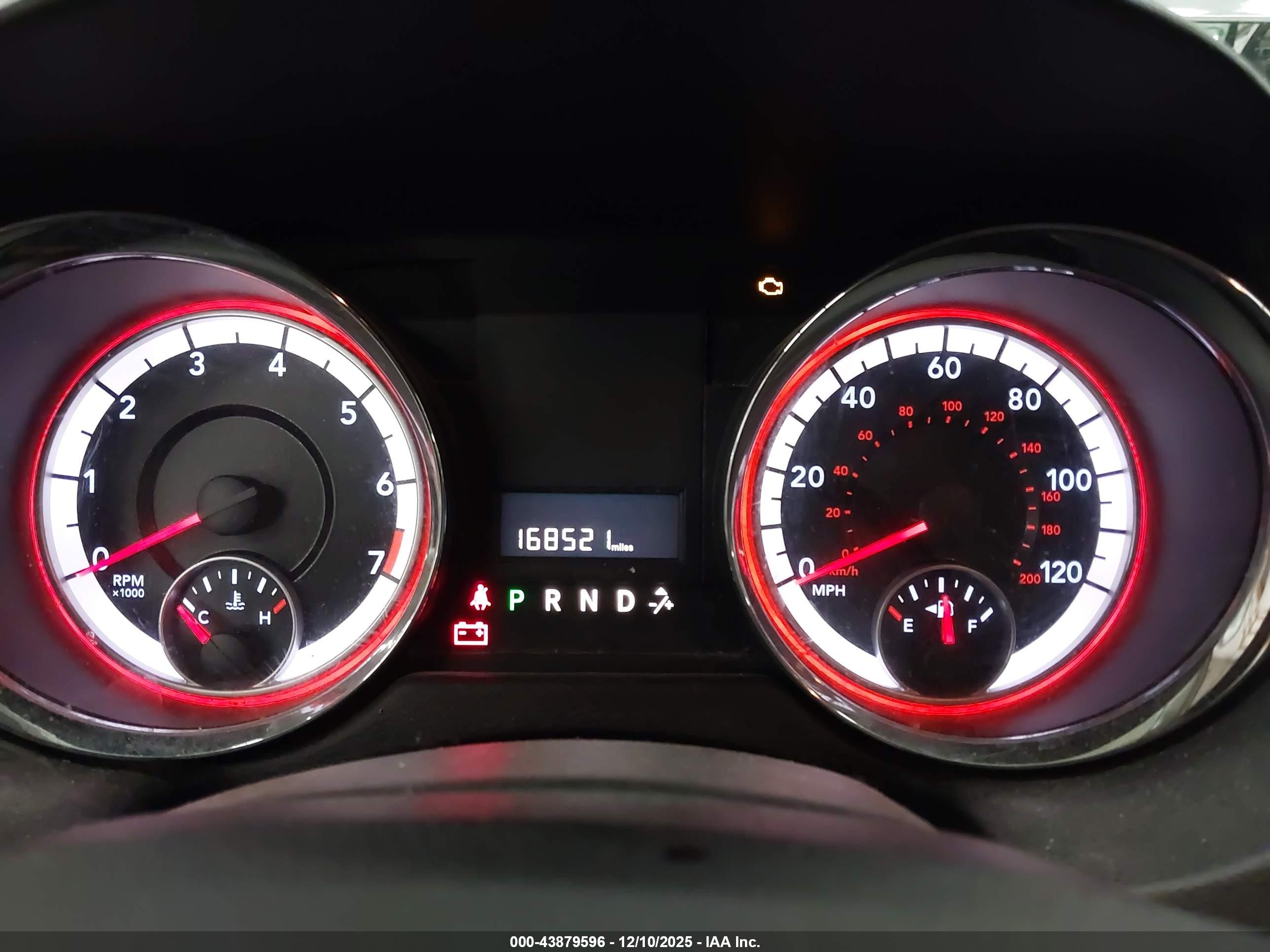 DODGE GRAND image 7