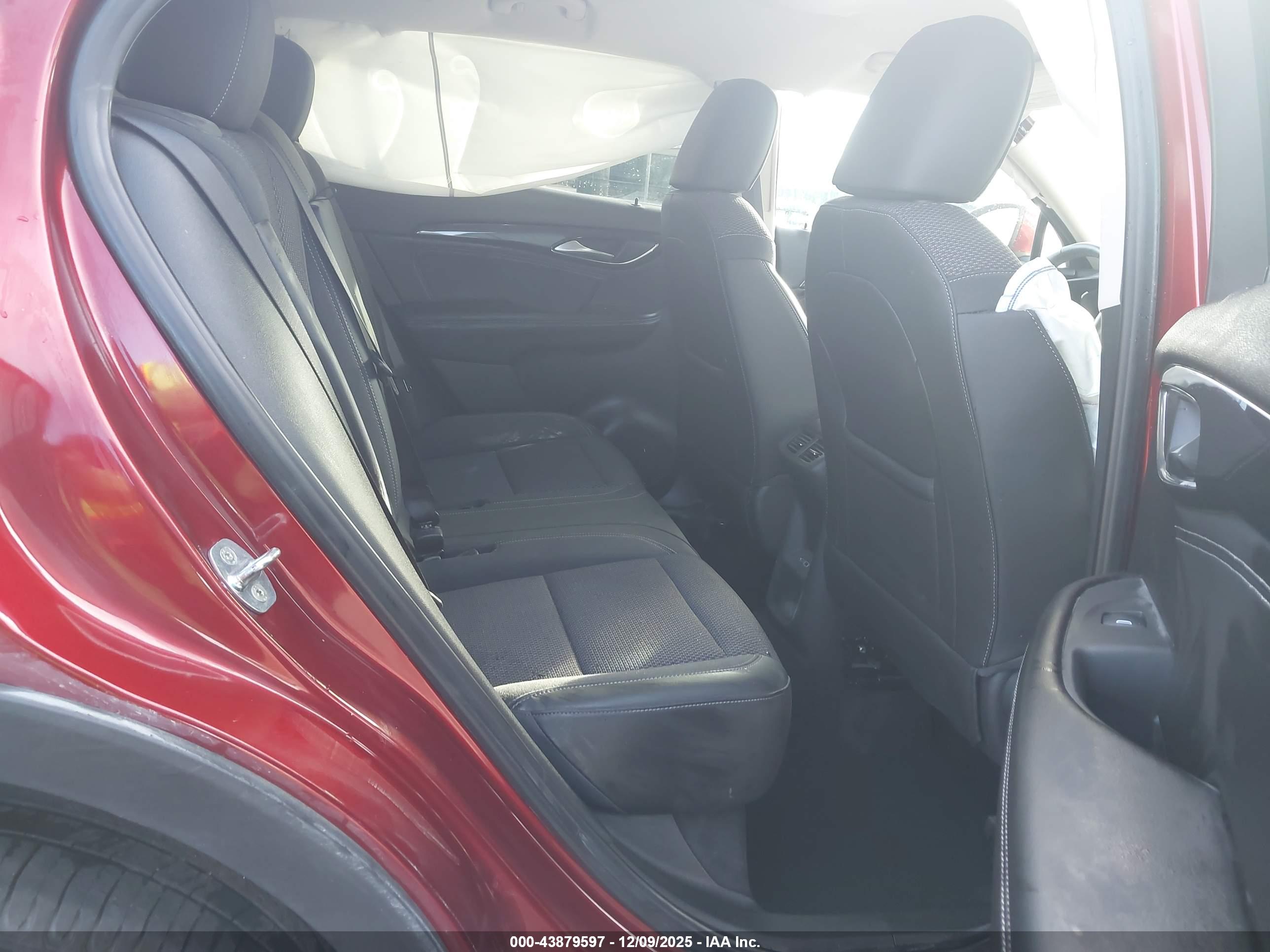 BUICK ENVISION image 8