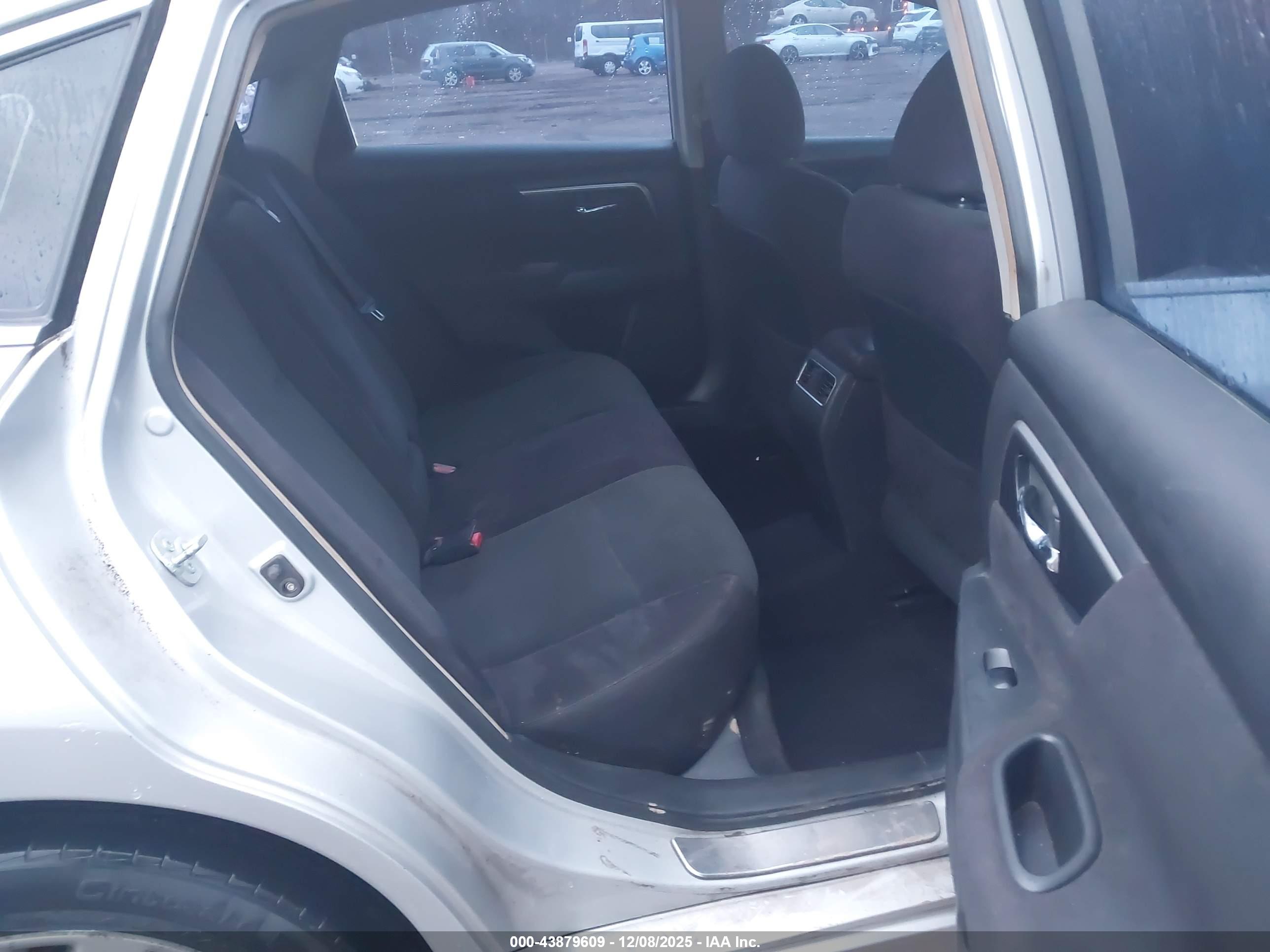 NISSAN ALTIMA image 8