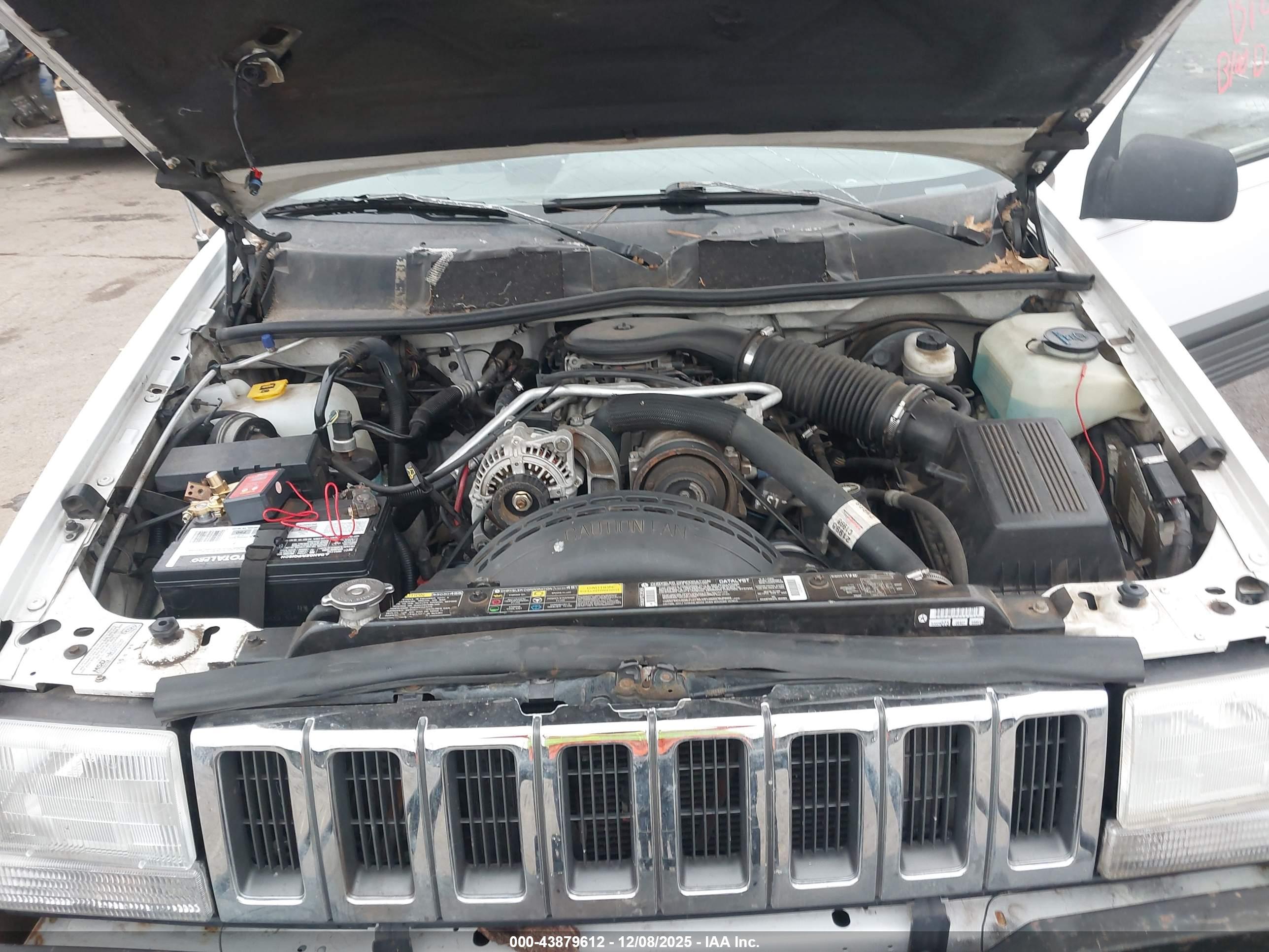 JEEP GRAND image 10