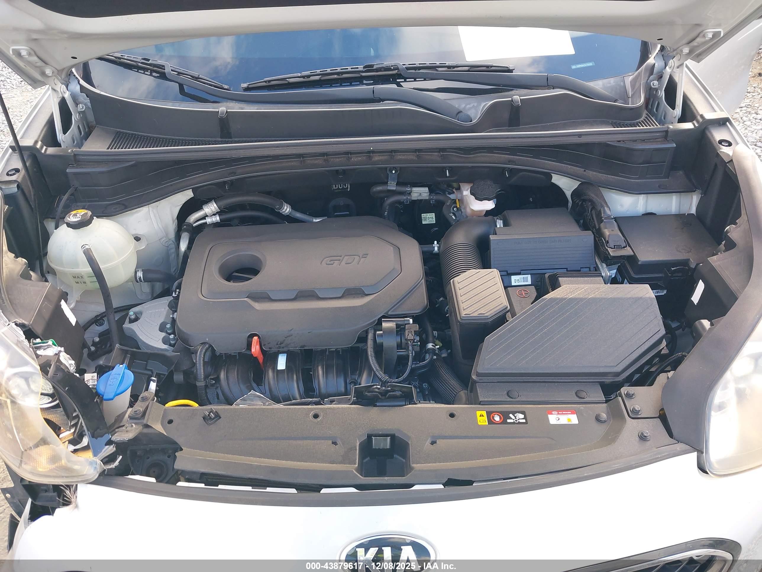 KIA SPORTAGE image 10
