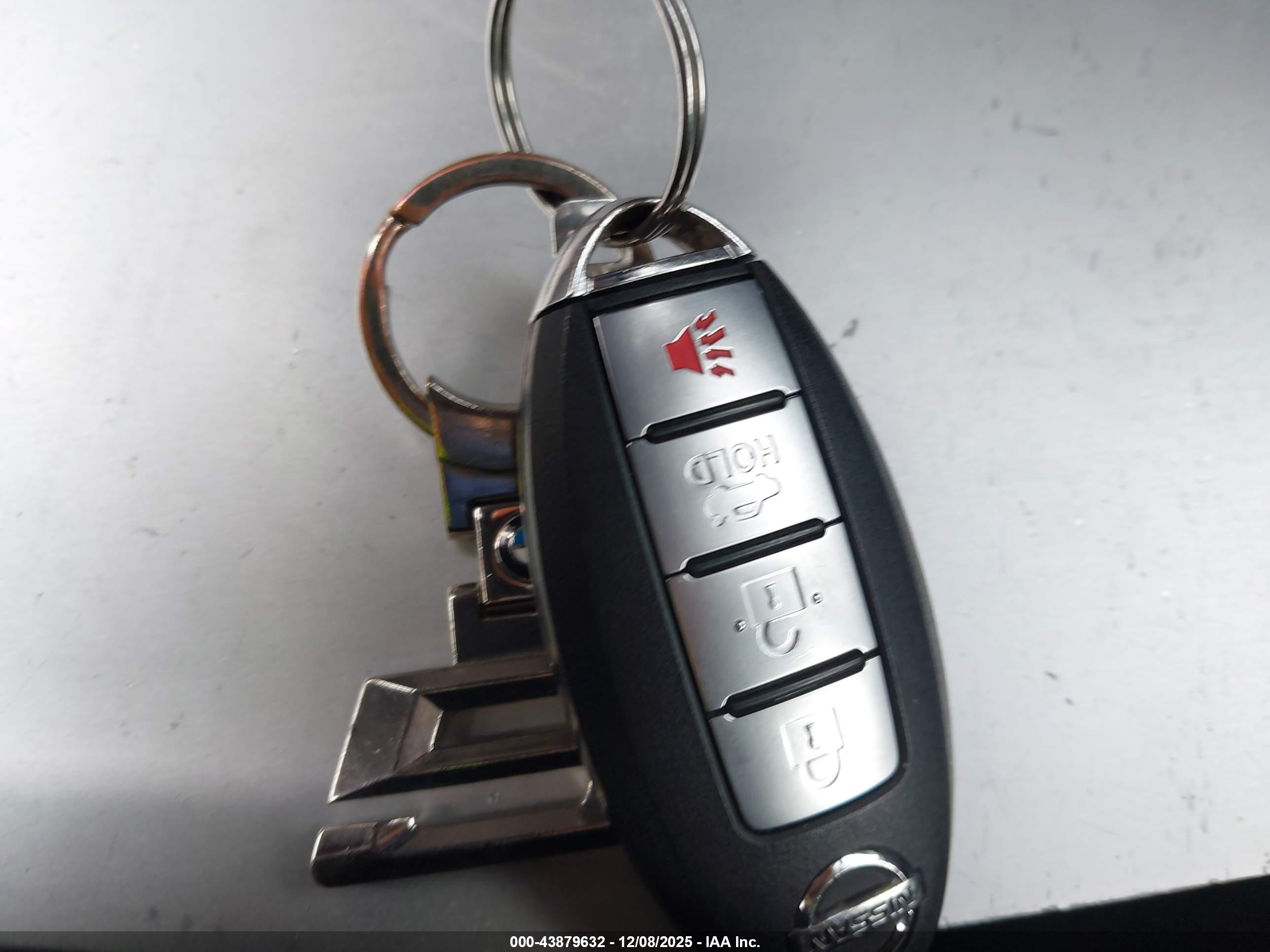 NISSAN SENTRA image 11