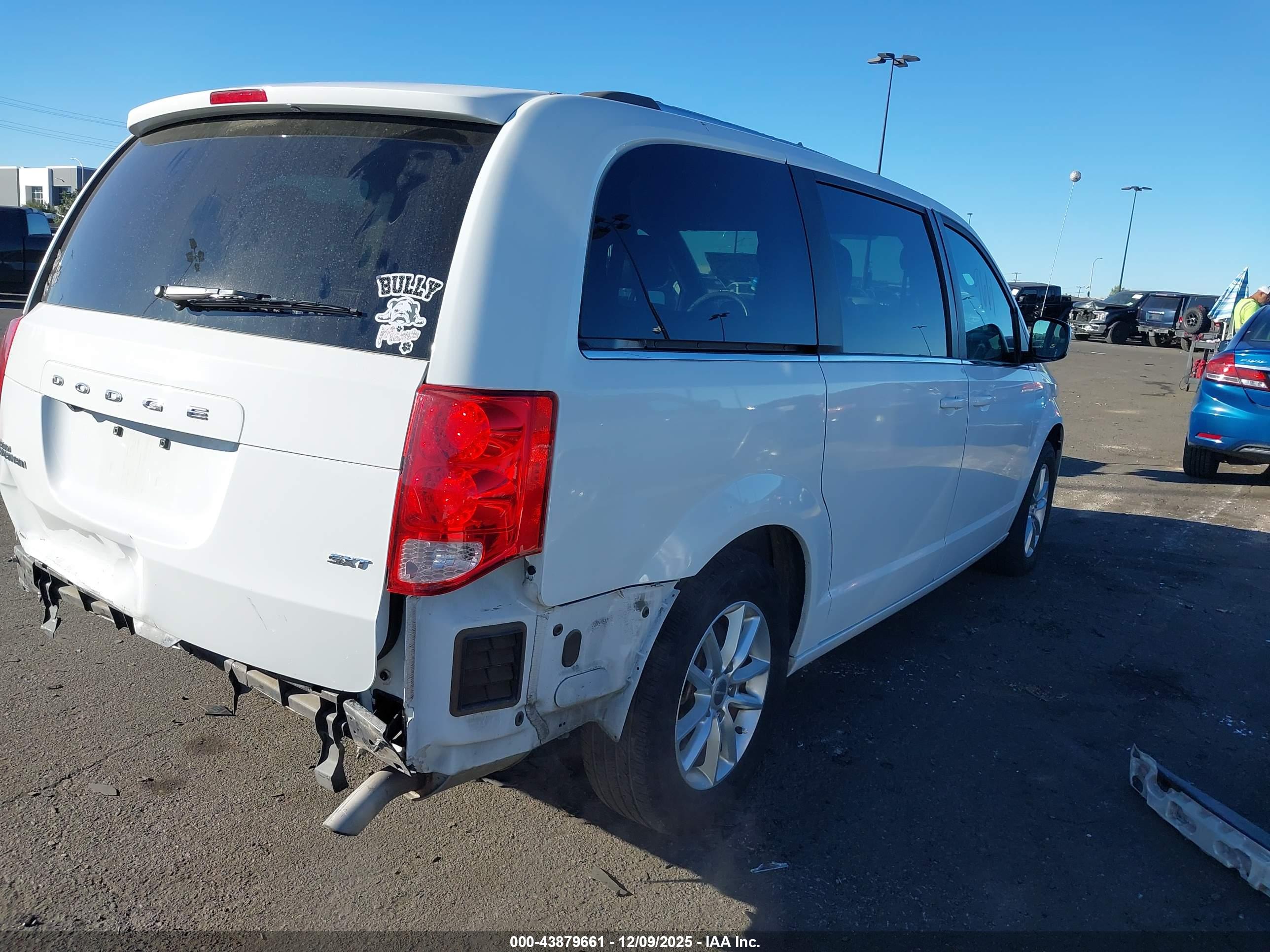 DODGE GRAND image 4