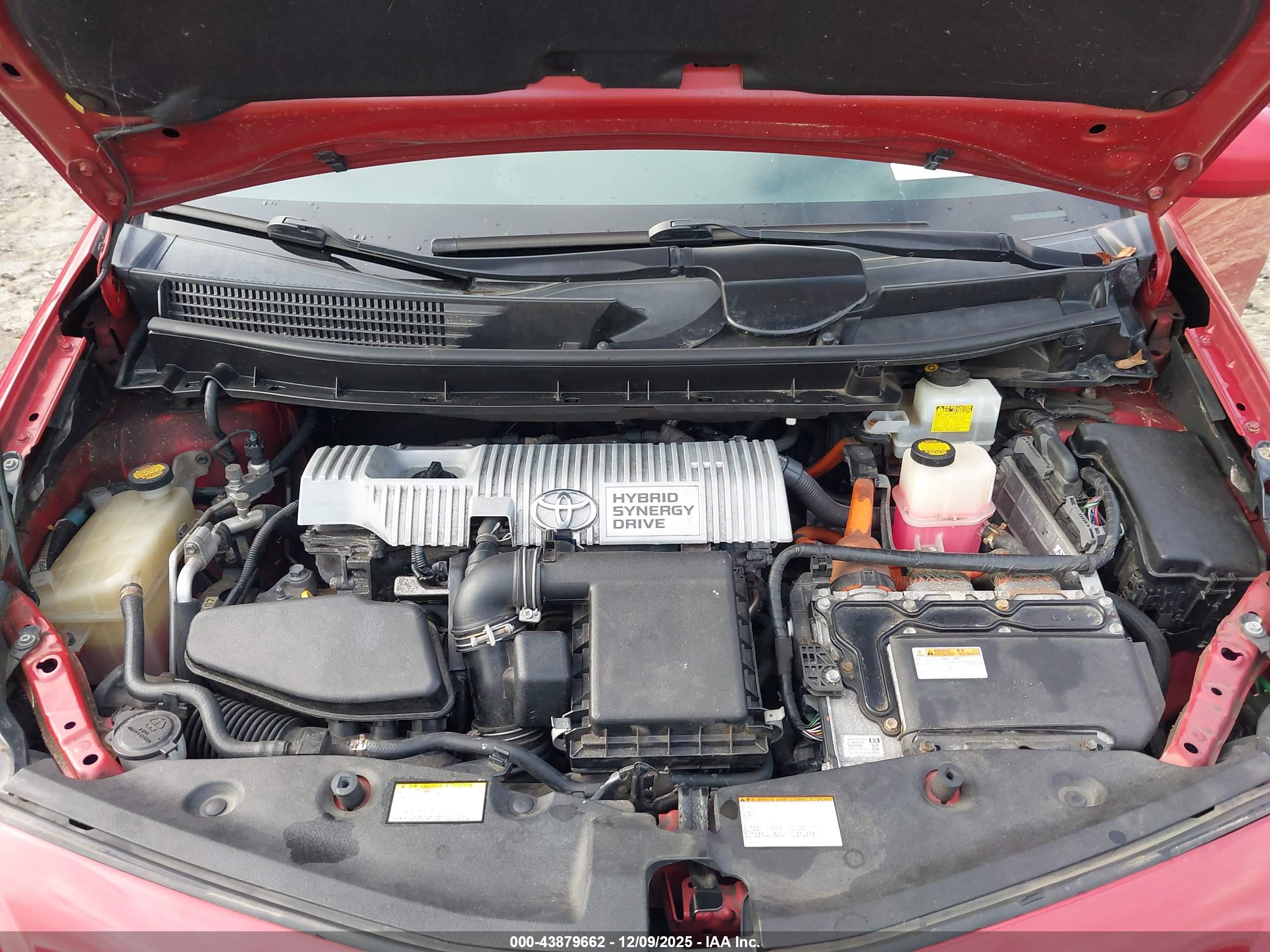 TOYOTA PRIUS image 10